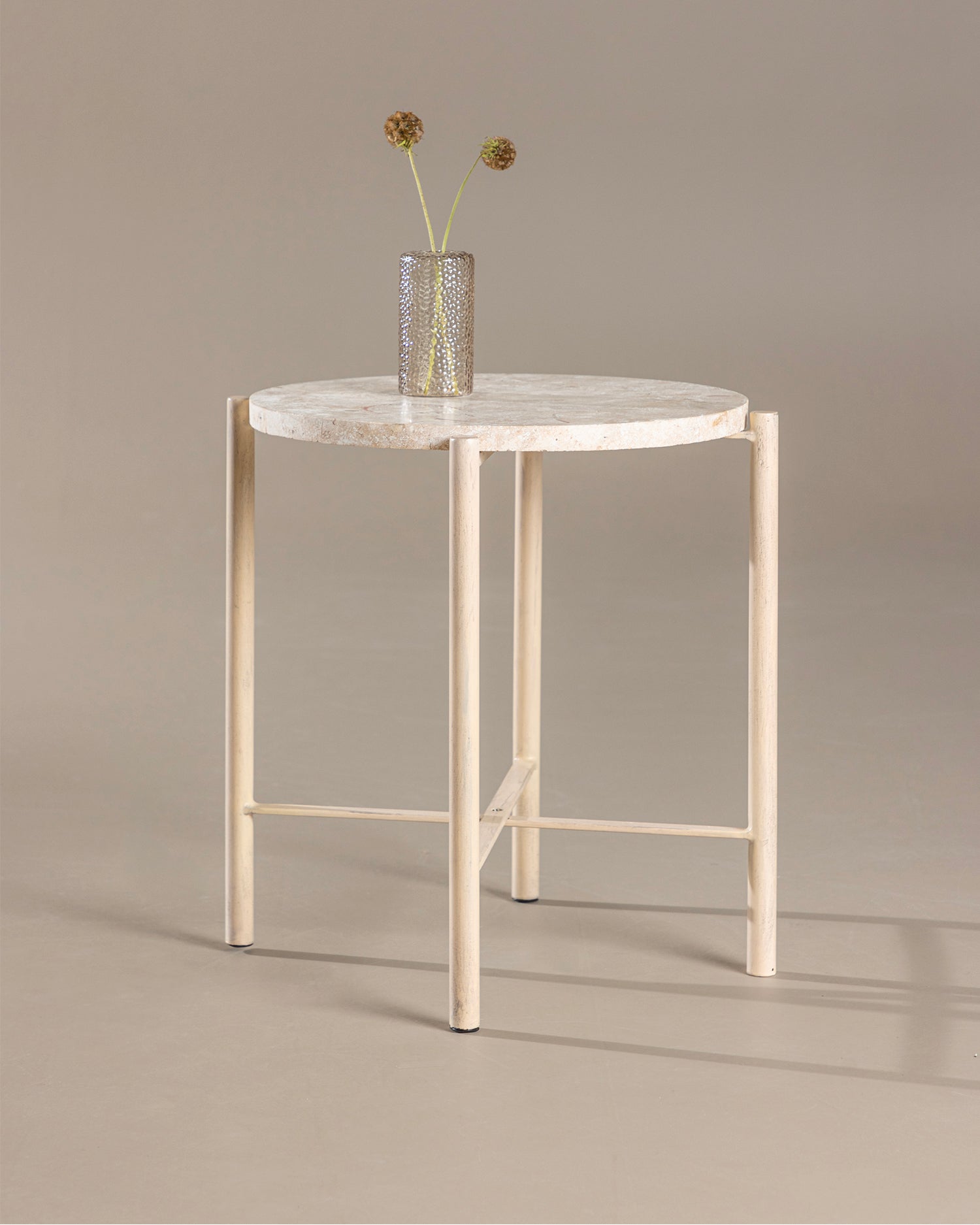 Tavolino rotondo in pietra Sandhamn