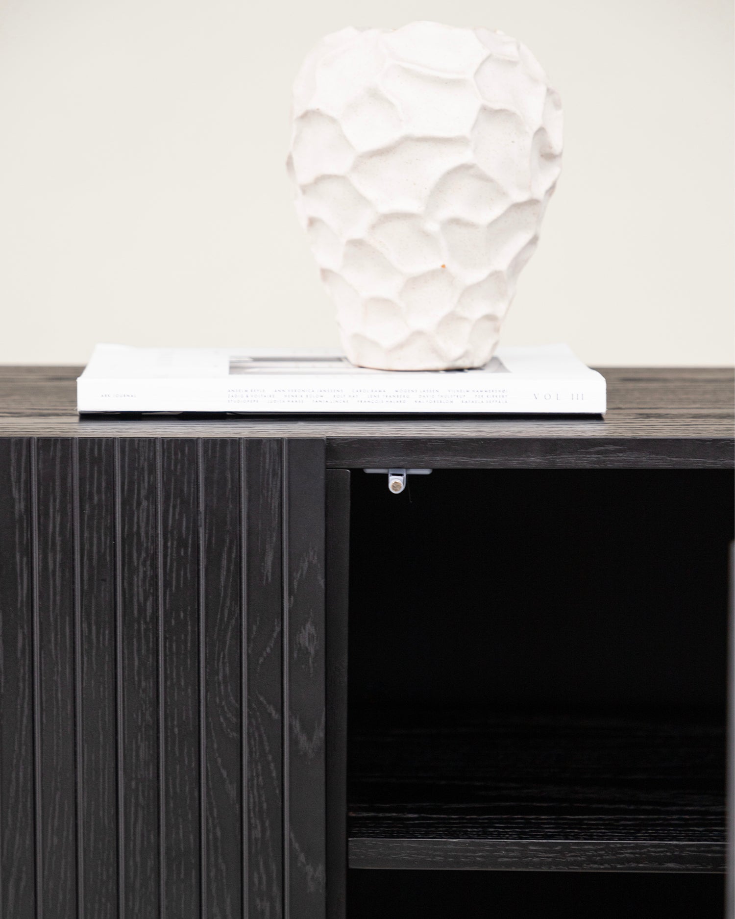 Credenza in legno Björkön