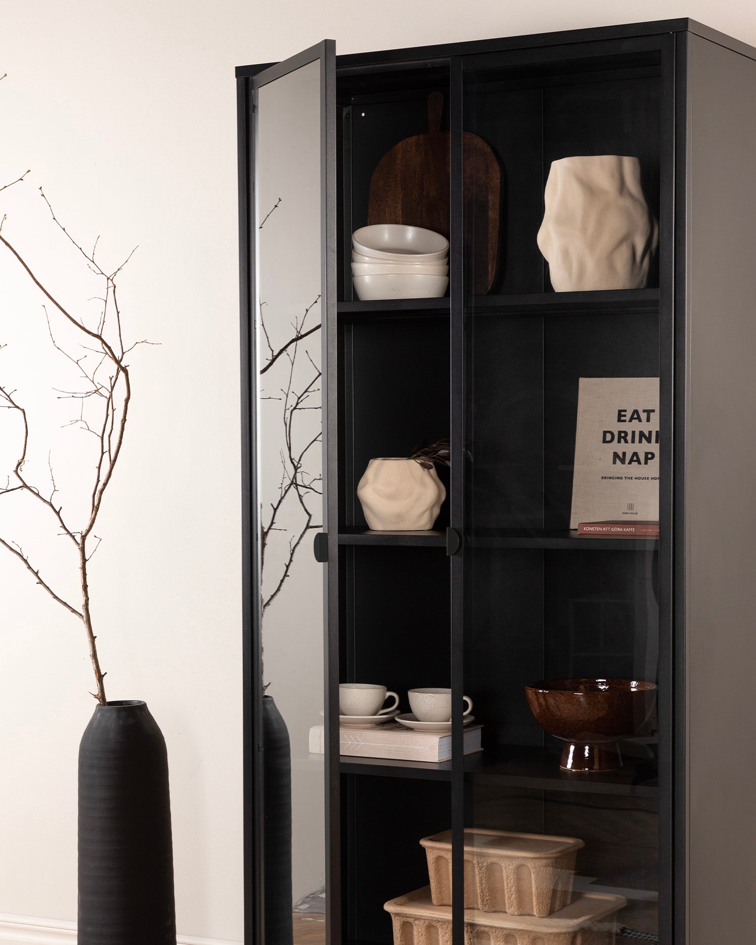 Vetrina in acciaio e vetro Piring