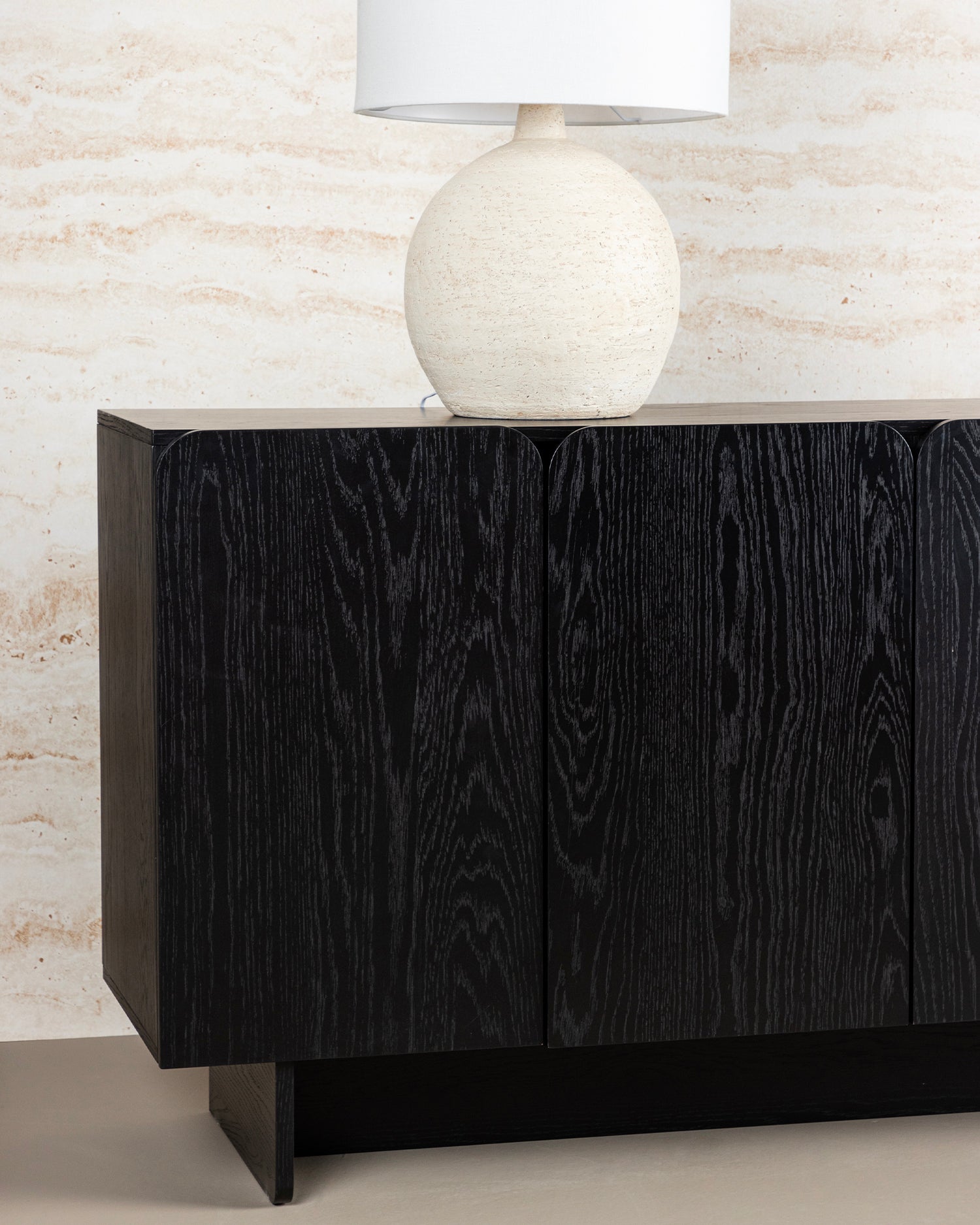 Credenza in legno Tyresö