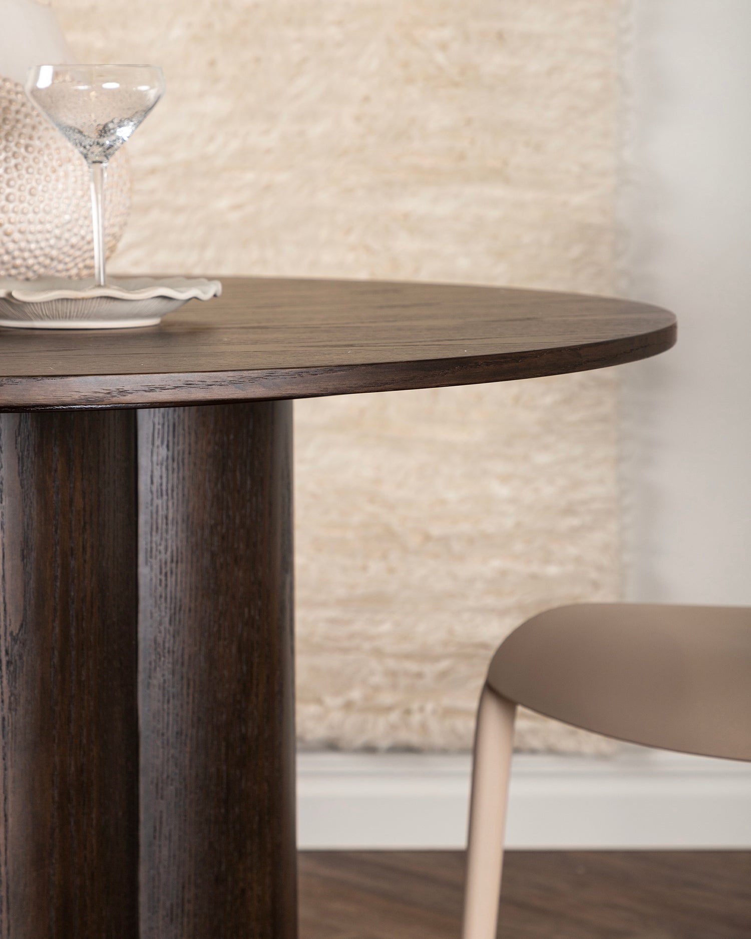 Tavolo da pranzo rotondo in legno Olivia