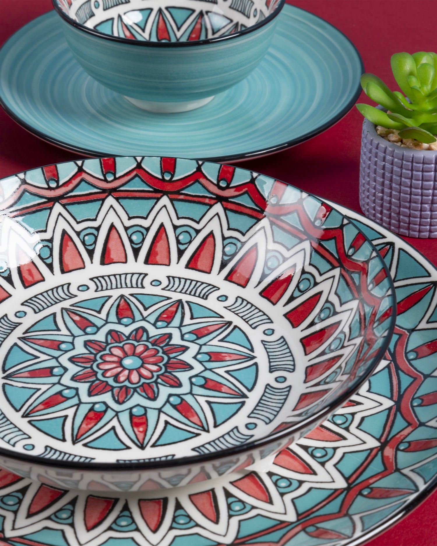 Servizio piatti in porcellana Maya, 6 persone