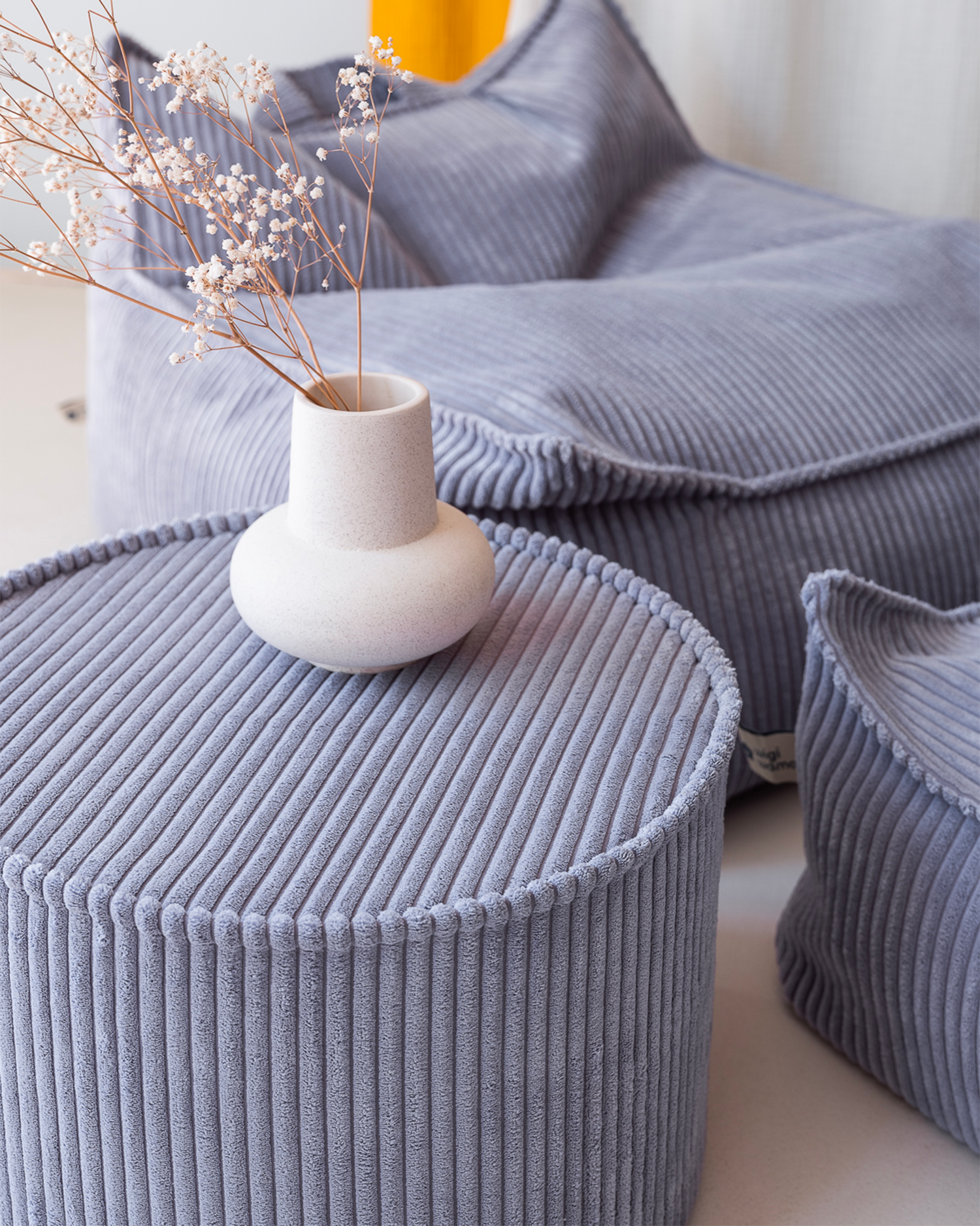 Pouf per bambini in velluto a coste