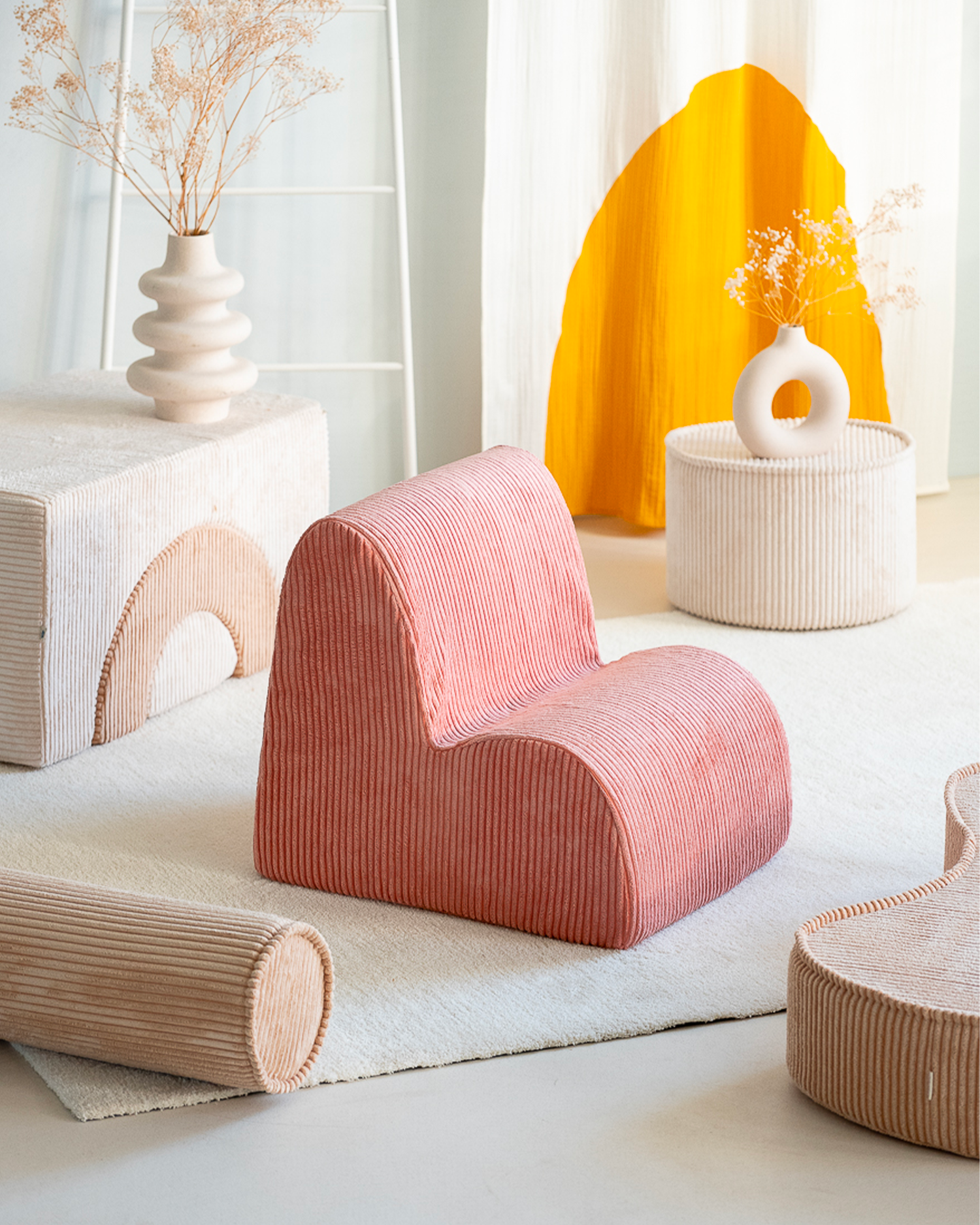 Sedia per bambini in velluto Cloud, rosa