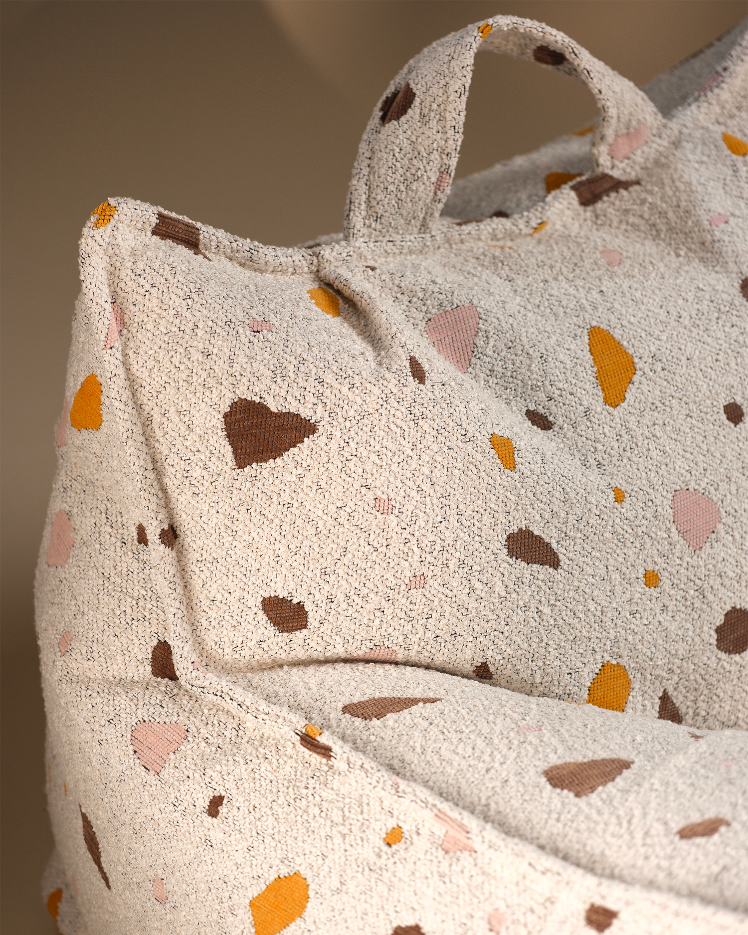 Pouf per bambini in teddy Beanbag Terrazzo