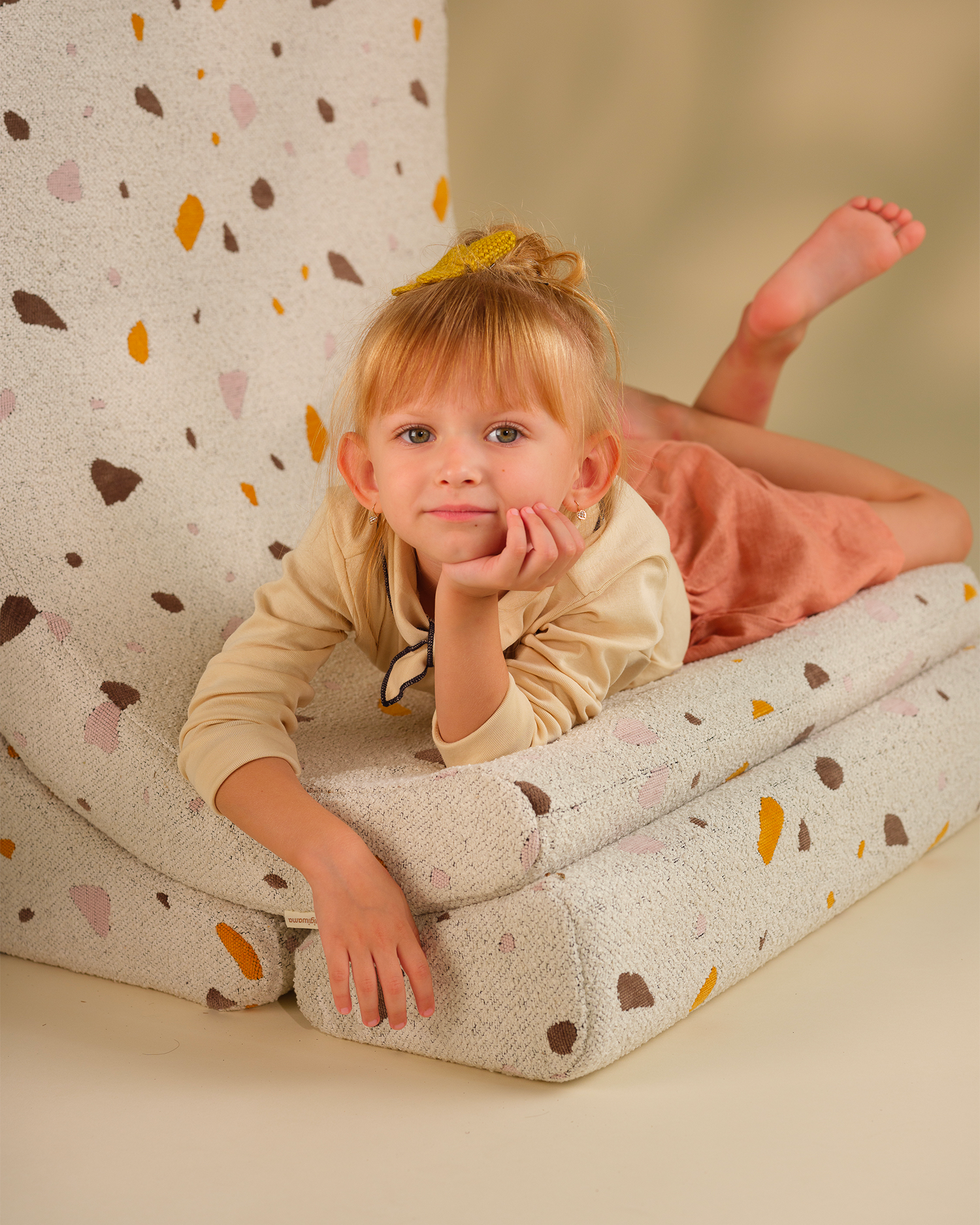 Poltrona per bambini Moon Terrazzo, marmo