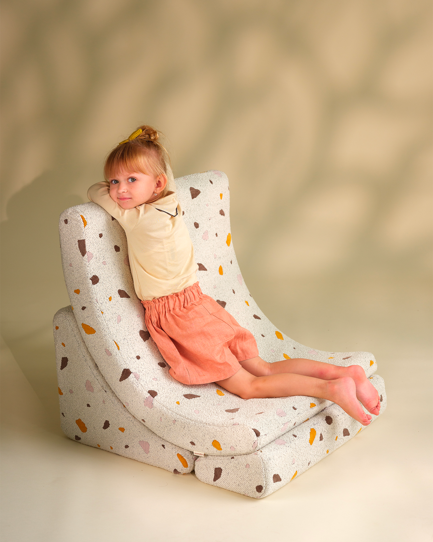 Poltrona per bambini Moon Terrazzo, marmo