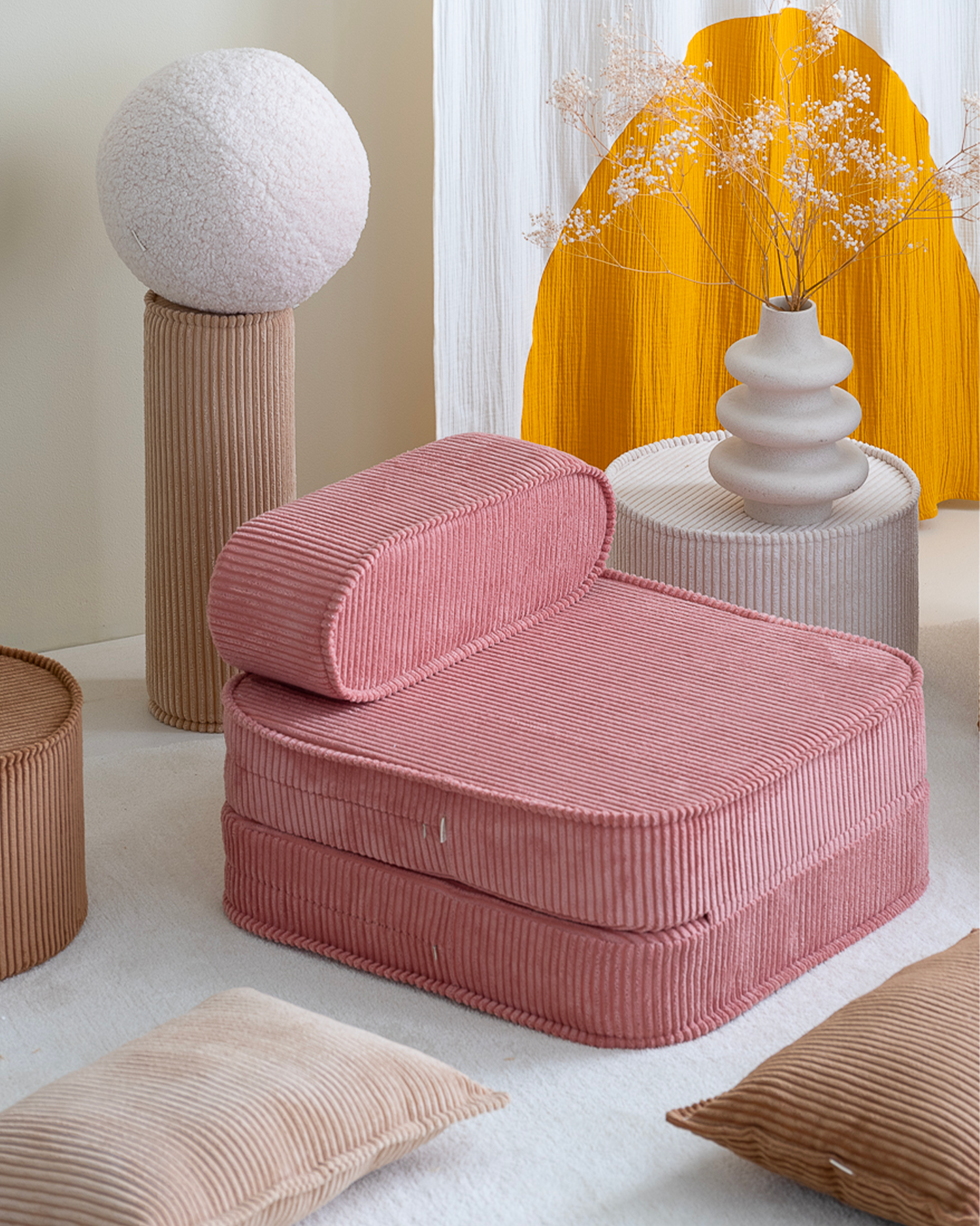 Poltrona per bambini in velluto a coste Flip, rosa