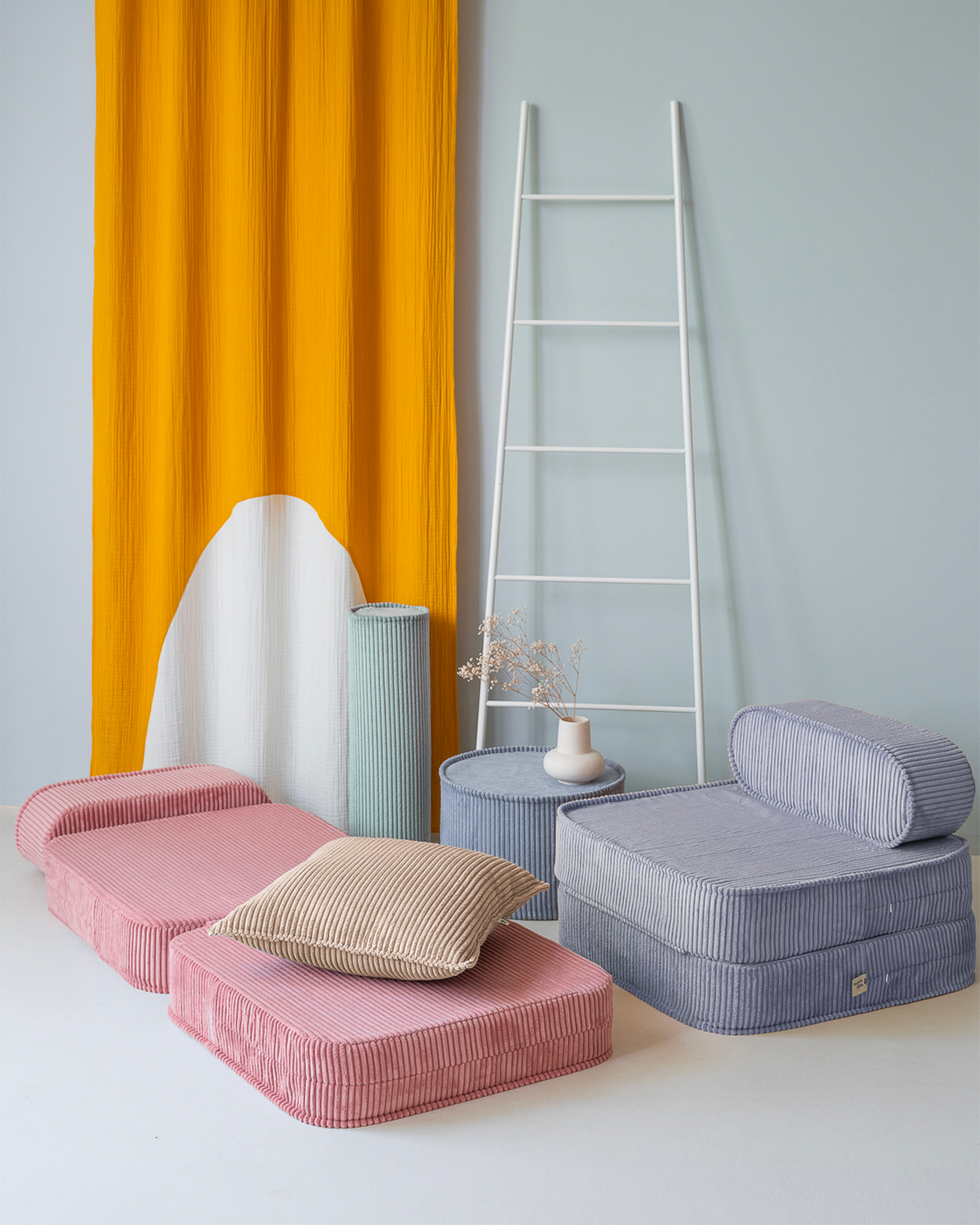 Poltrona per bambini in velluto a coste Flip