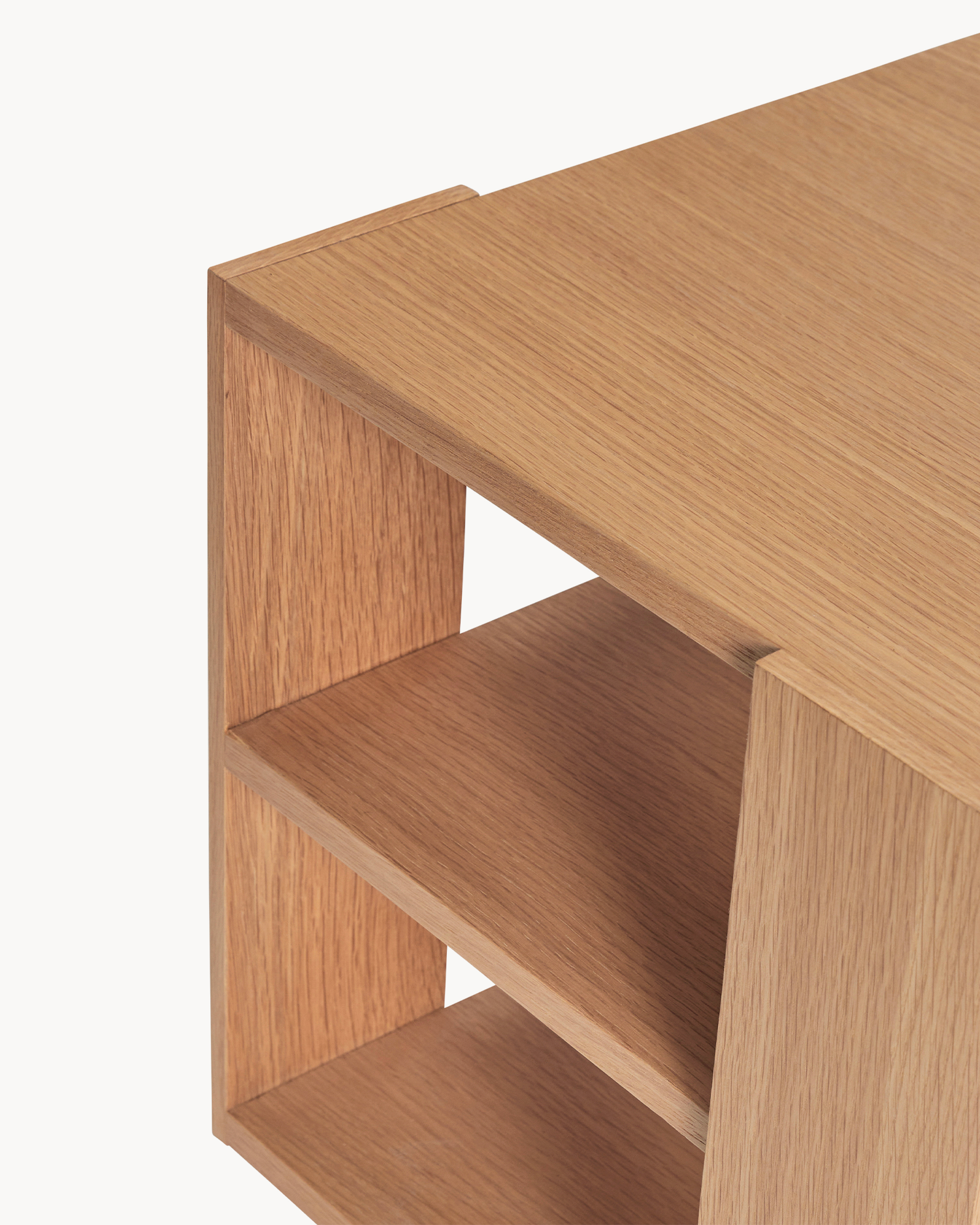 Tavolino in legno Merge