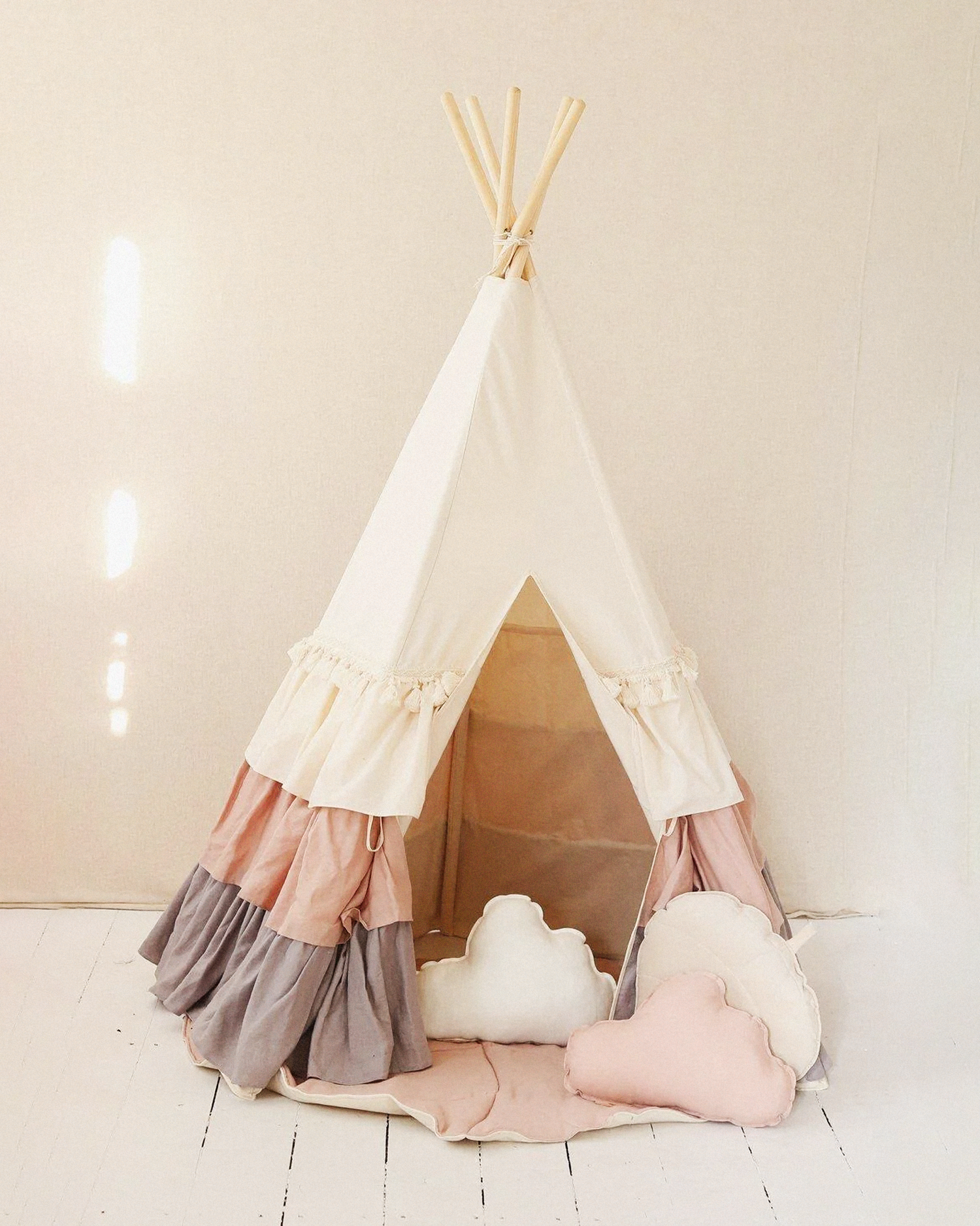 Tenda Teepee Powder Frills