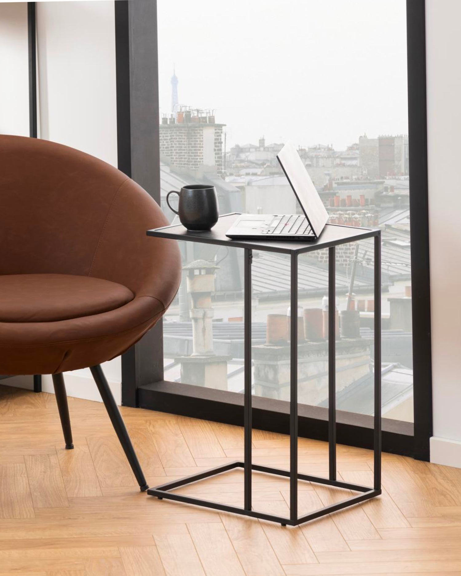 Tavolino in acciaio con piano effetto marmo Infinity