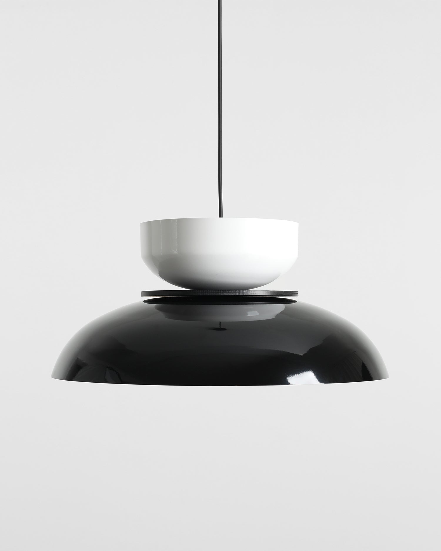 Lampada a sospensione in metallo Aldo