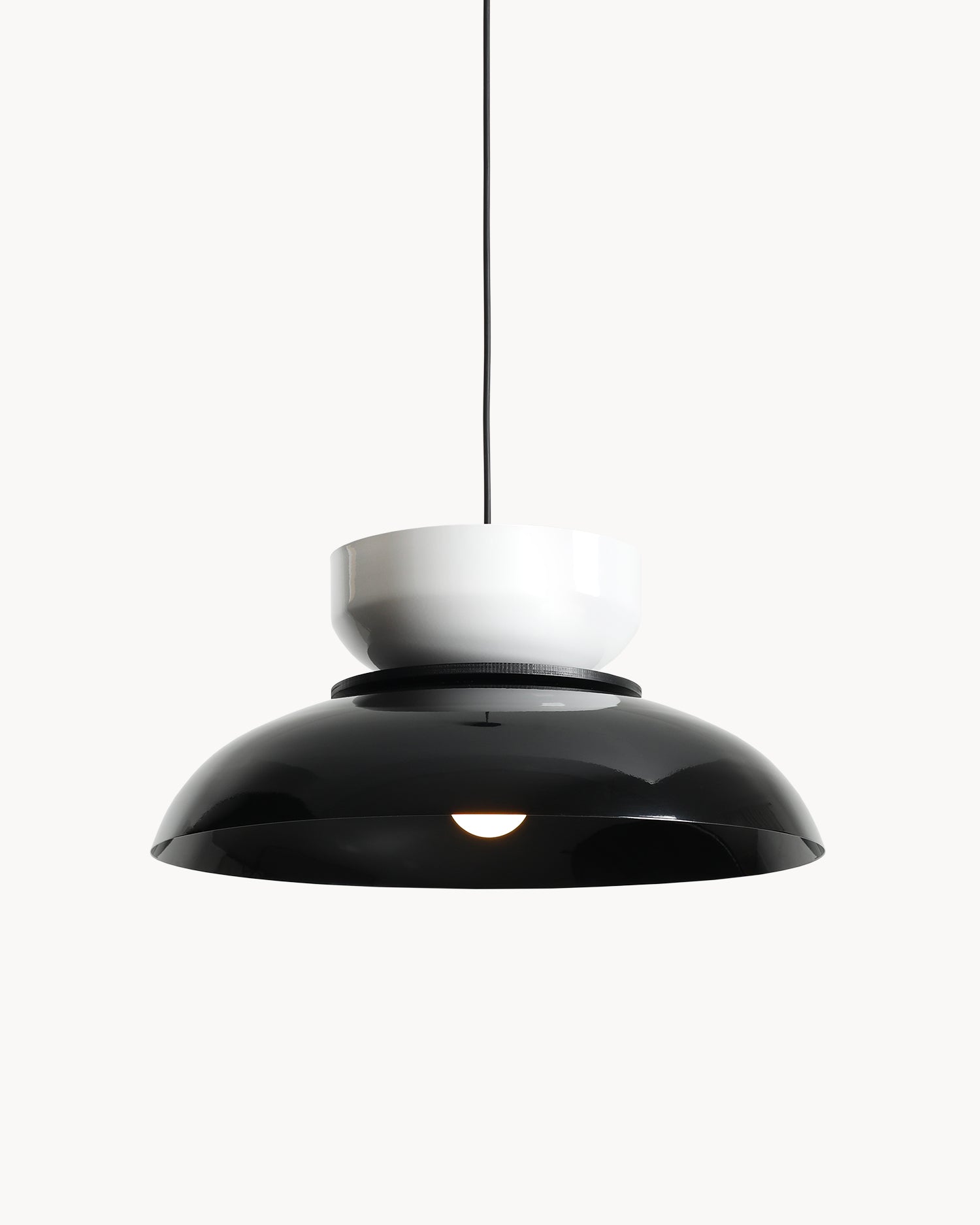 Lampada a sospensione in metallo Aldo