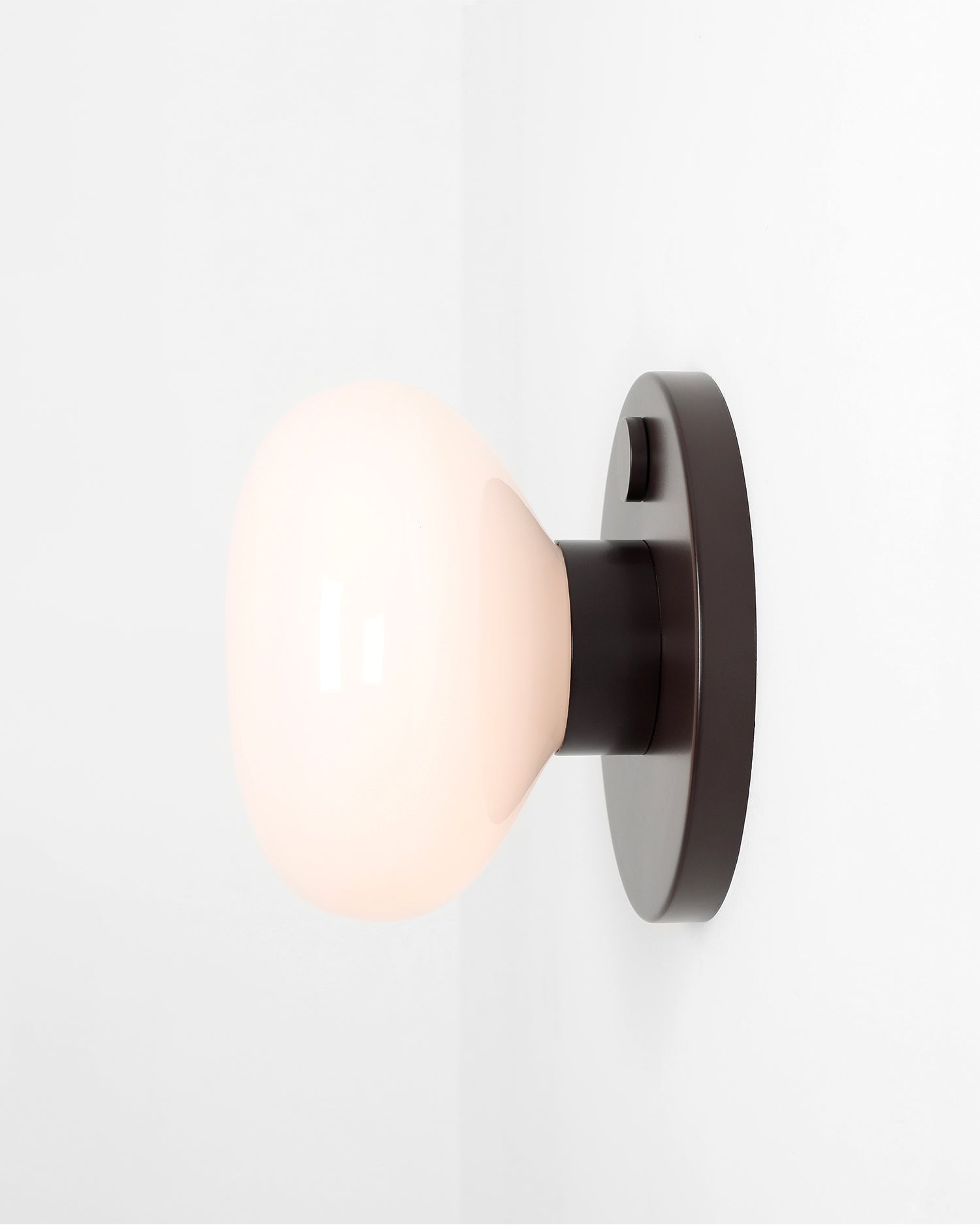 Lampada da parete Flo, marrone
