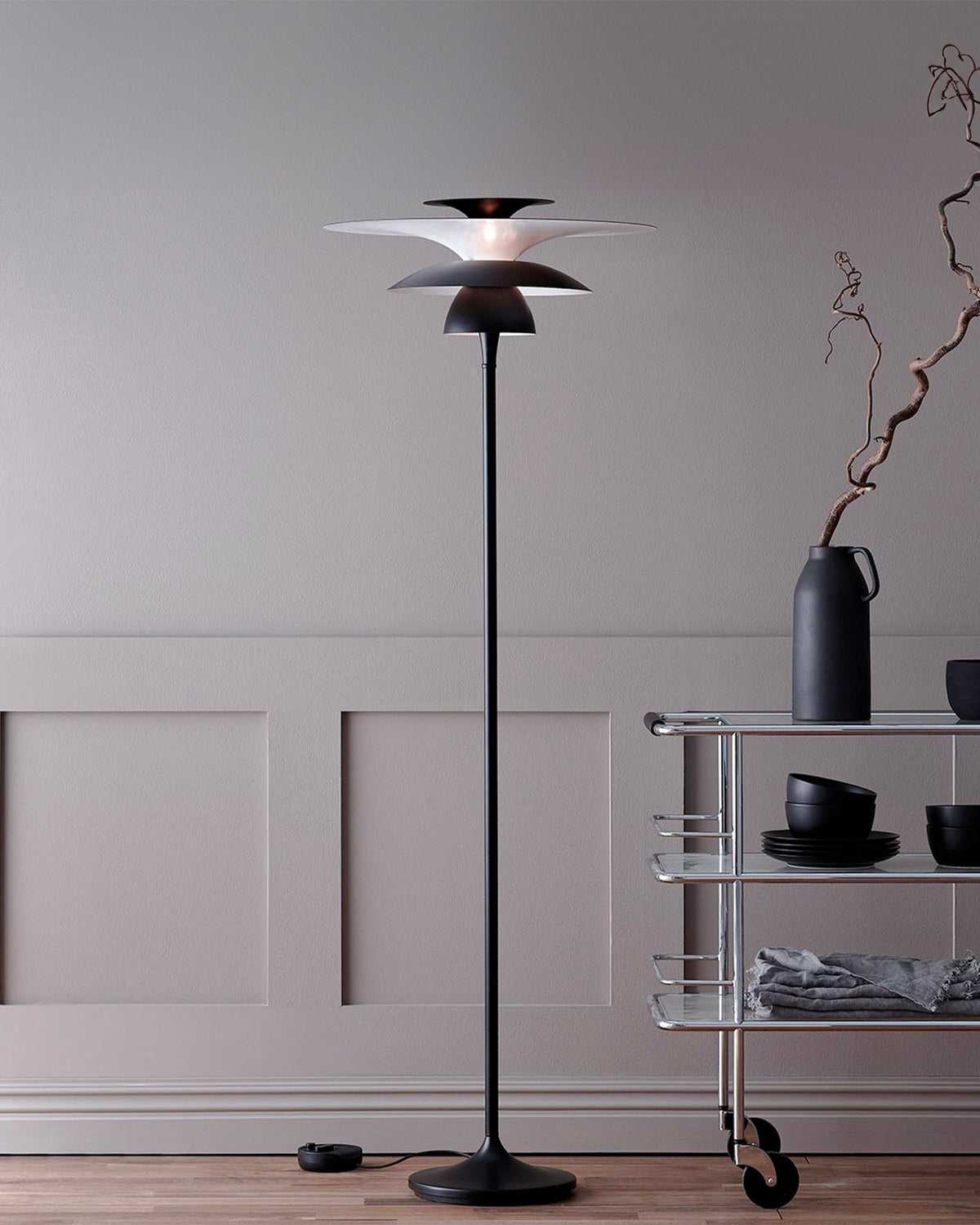 Lampada da terra in metallo Picasso