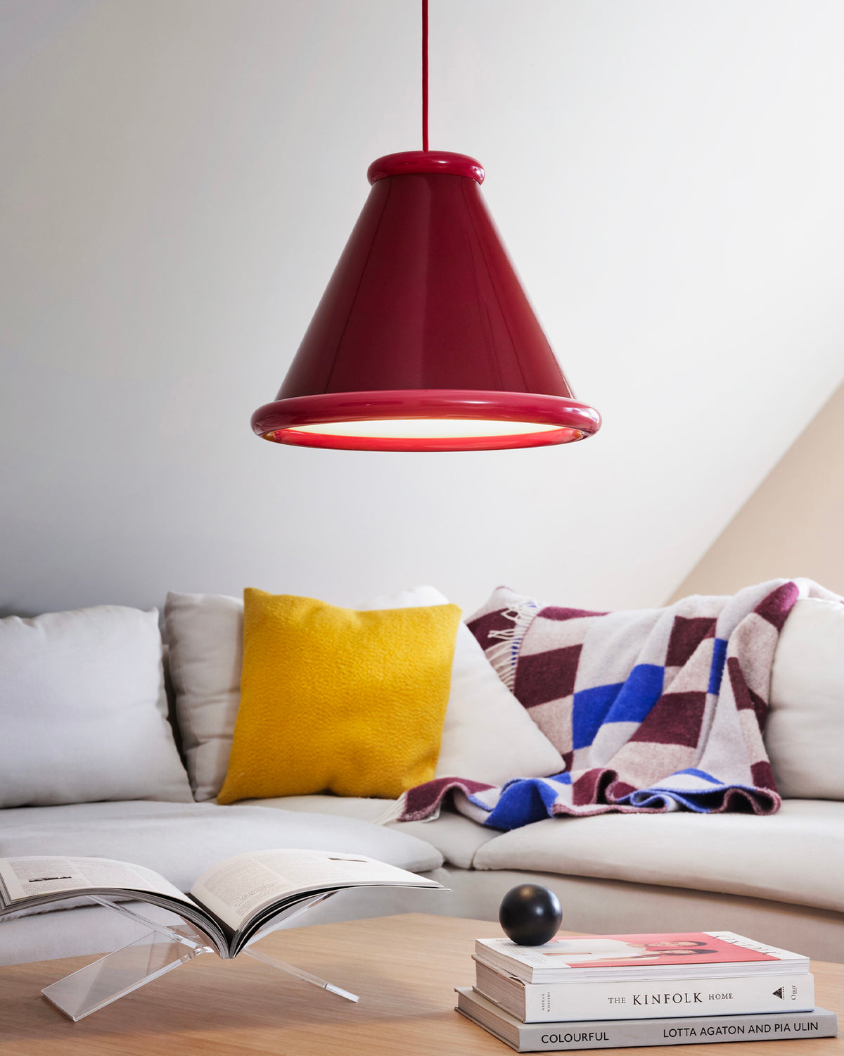 Lampada a sospensione in alluminio Belle