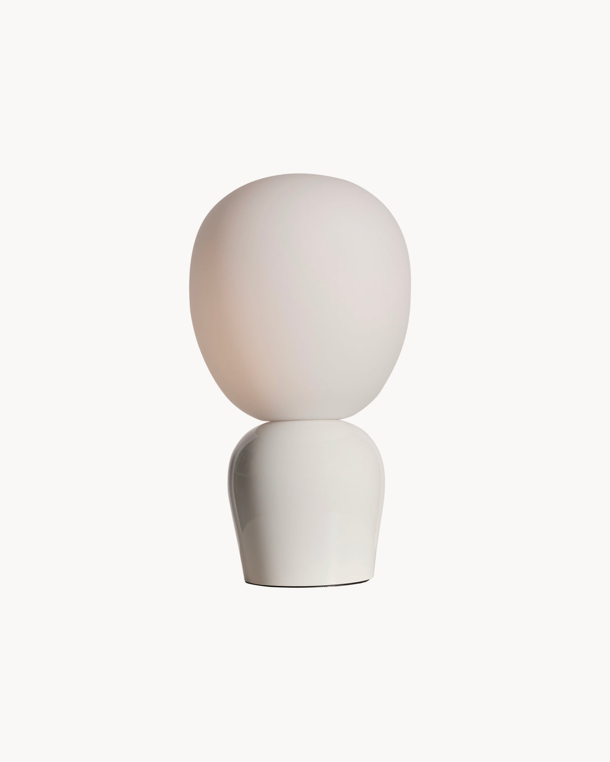 Lampada da tavolo in metallo e vetro opalino Buddy