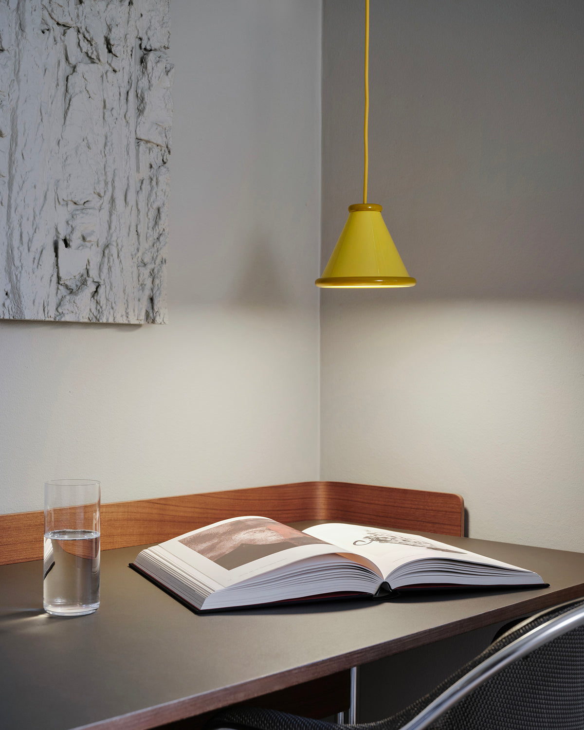 Lampada a sospensione in alluminio Belle