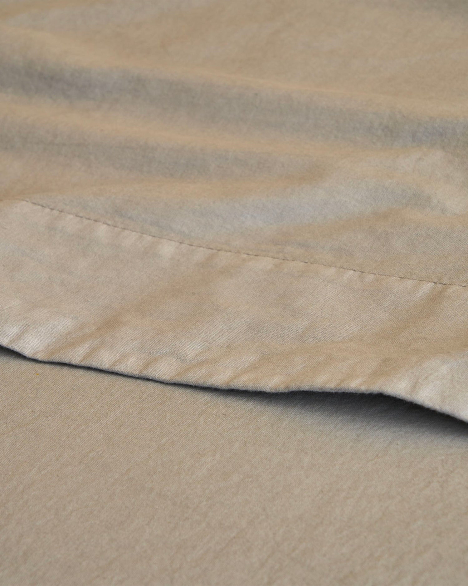 Completo letto matrimoniale in puro cotone Rio, 27 colori disponibili