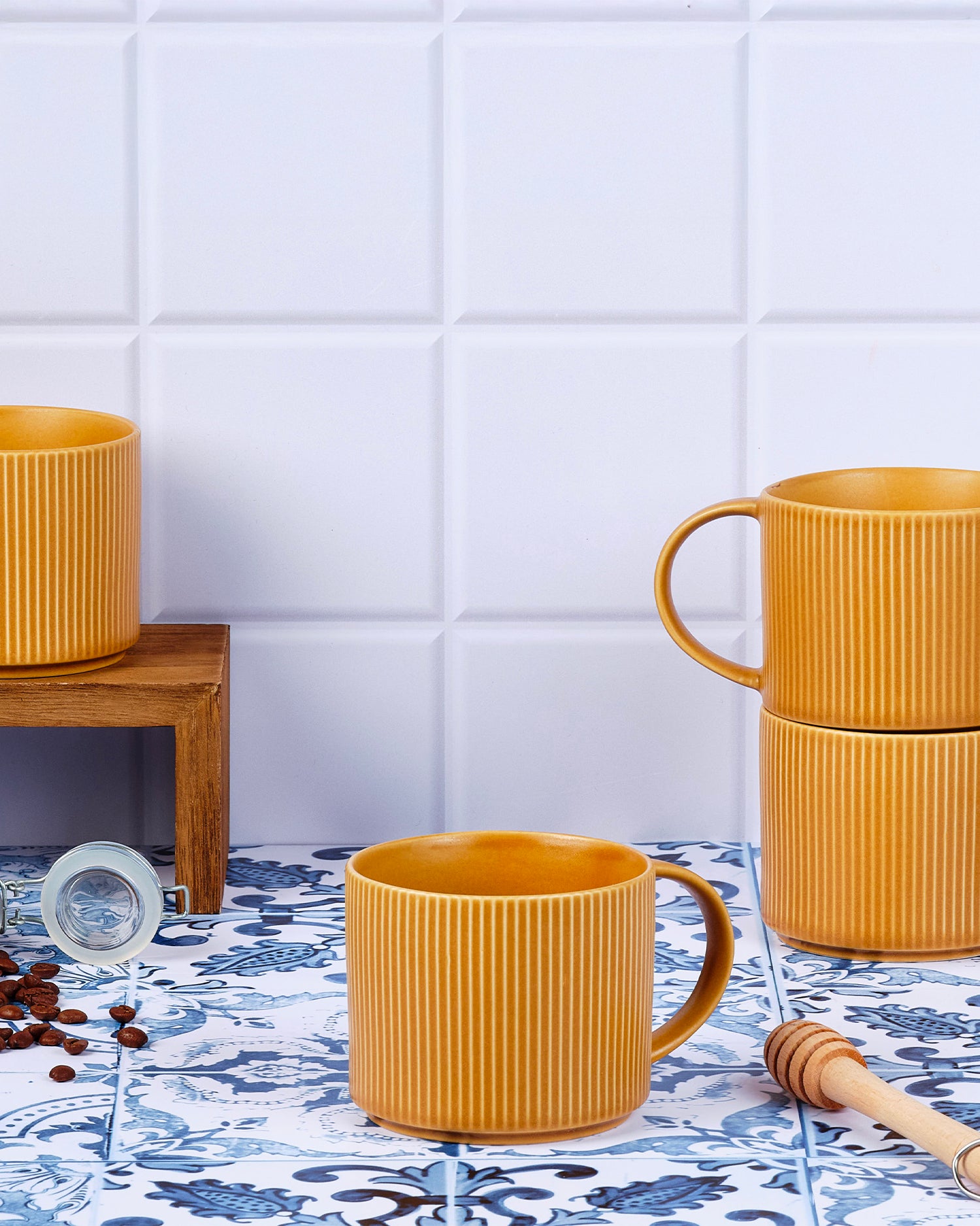 Set 4 tazze in grès Scandi