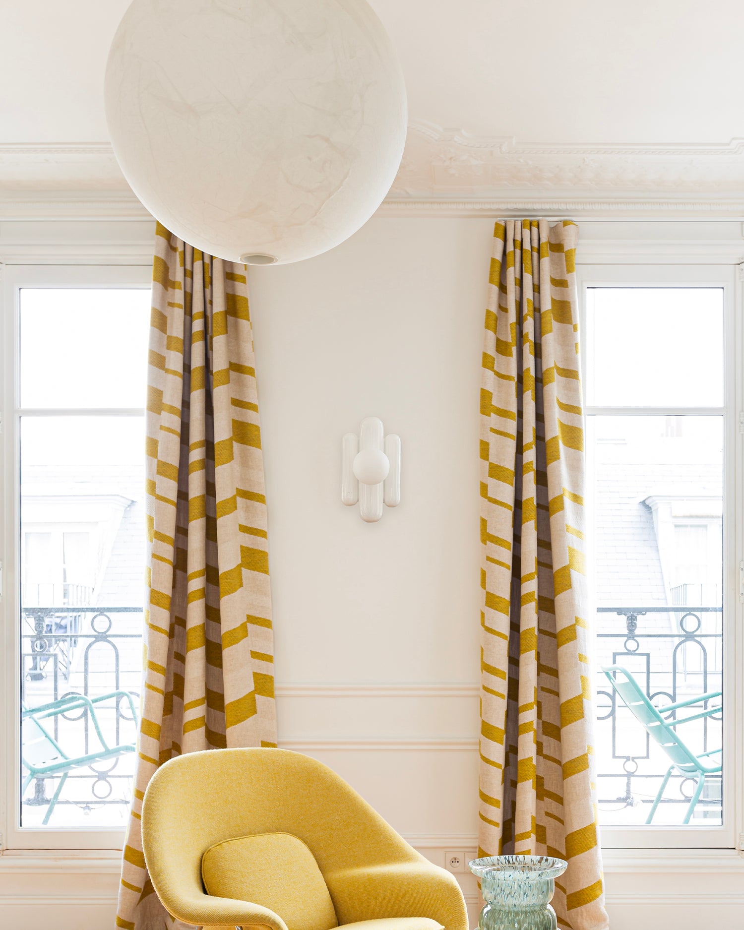 Lampada da parete in ceramica Madeleine