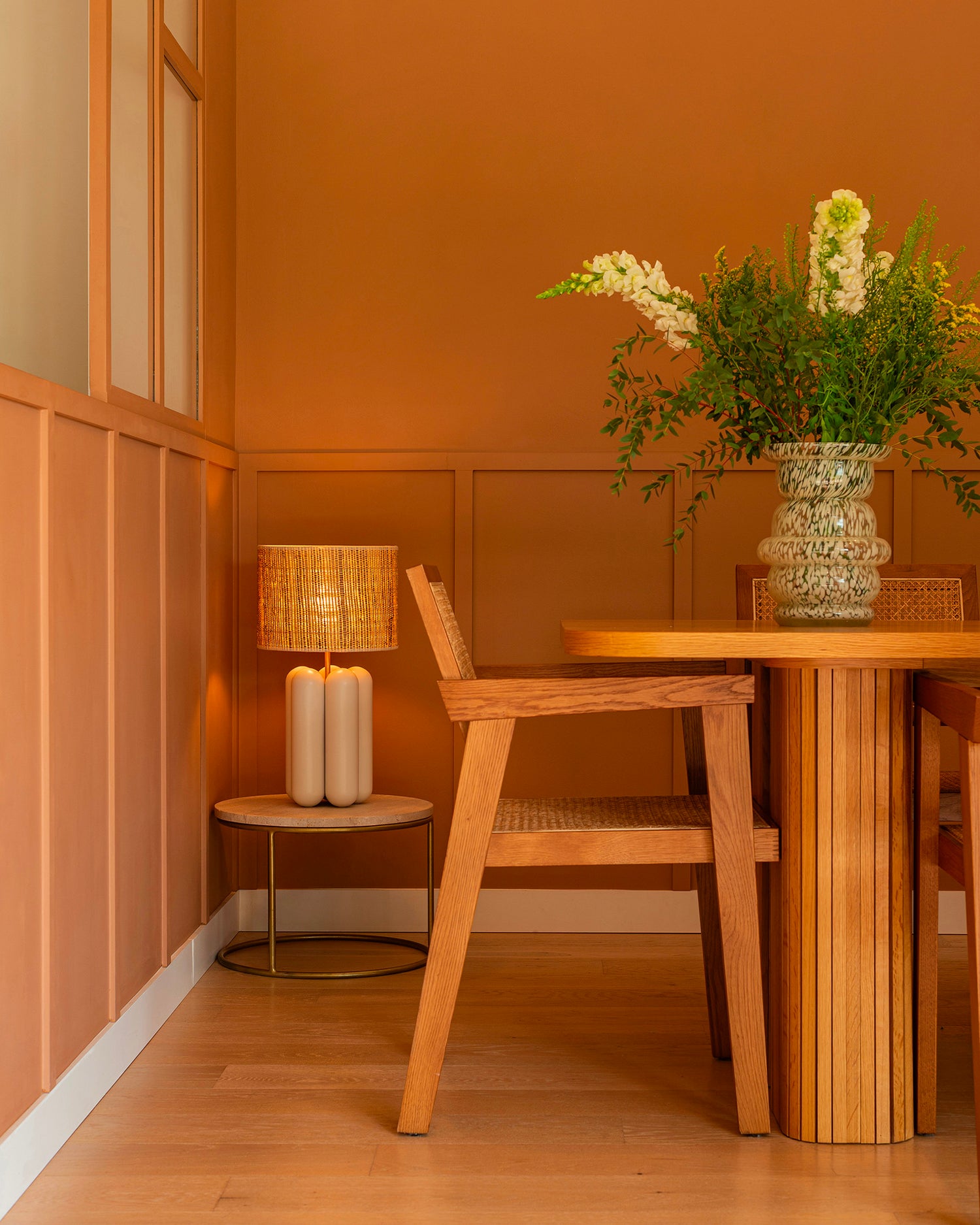 Lampada in legno con paralume Charlotte