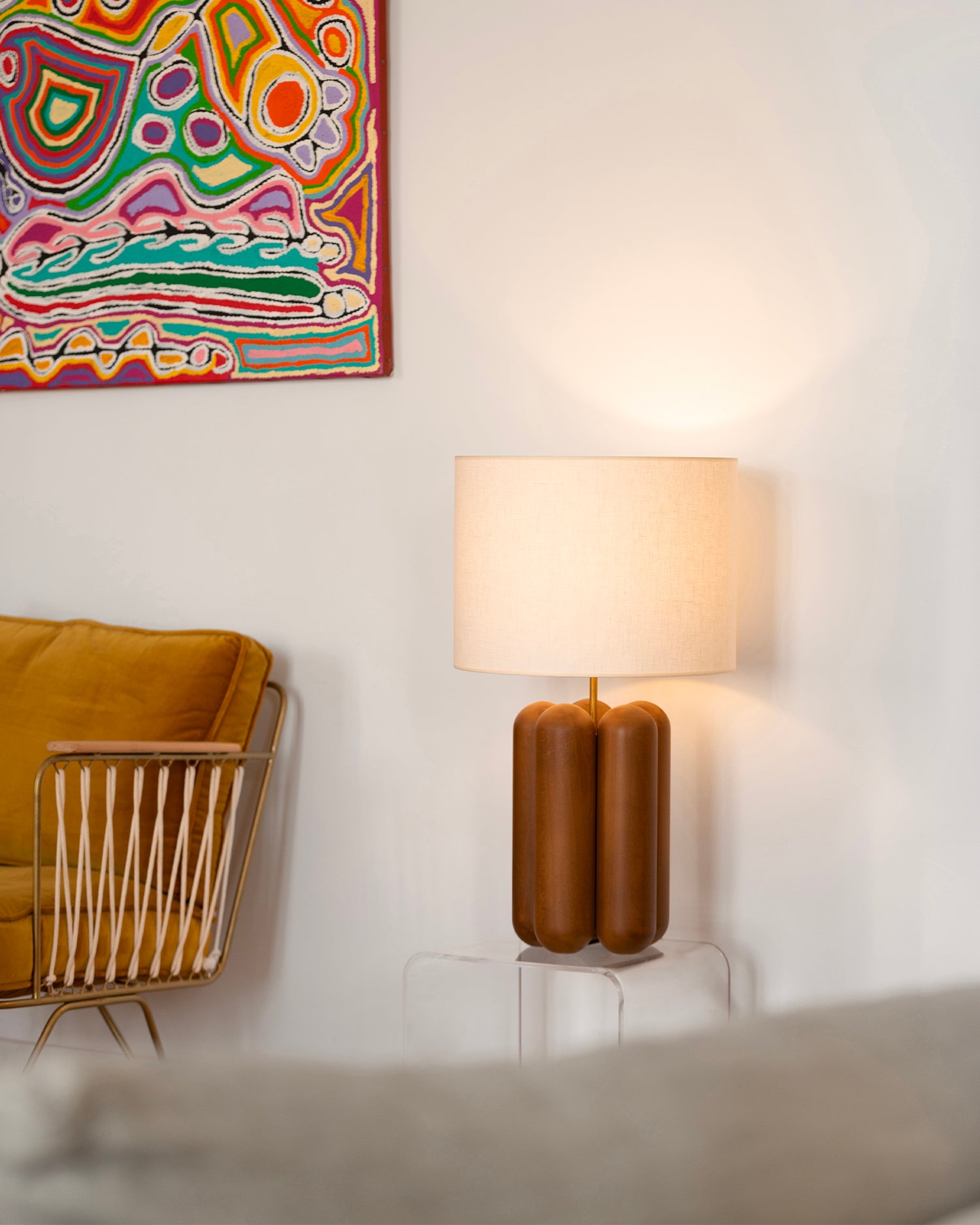 Lampada in legno con paralume Charlotte