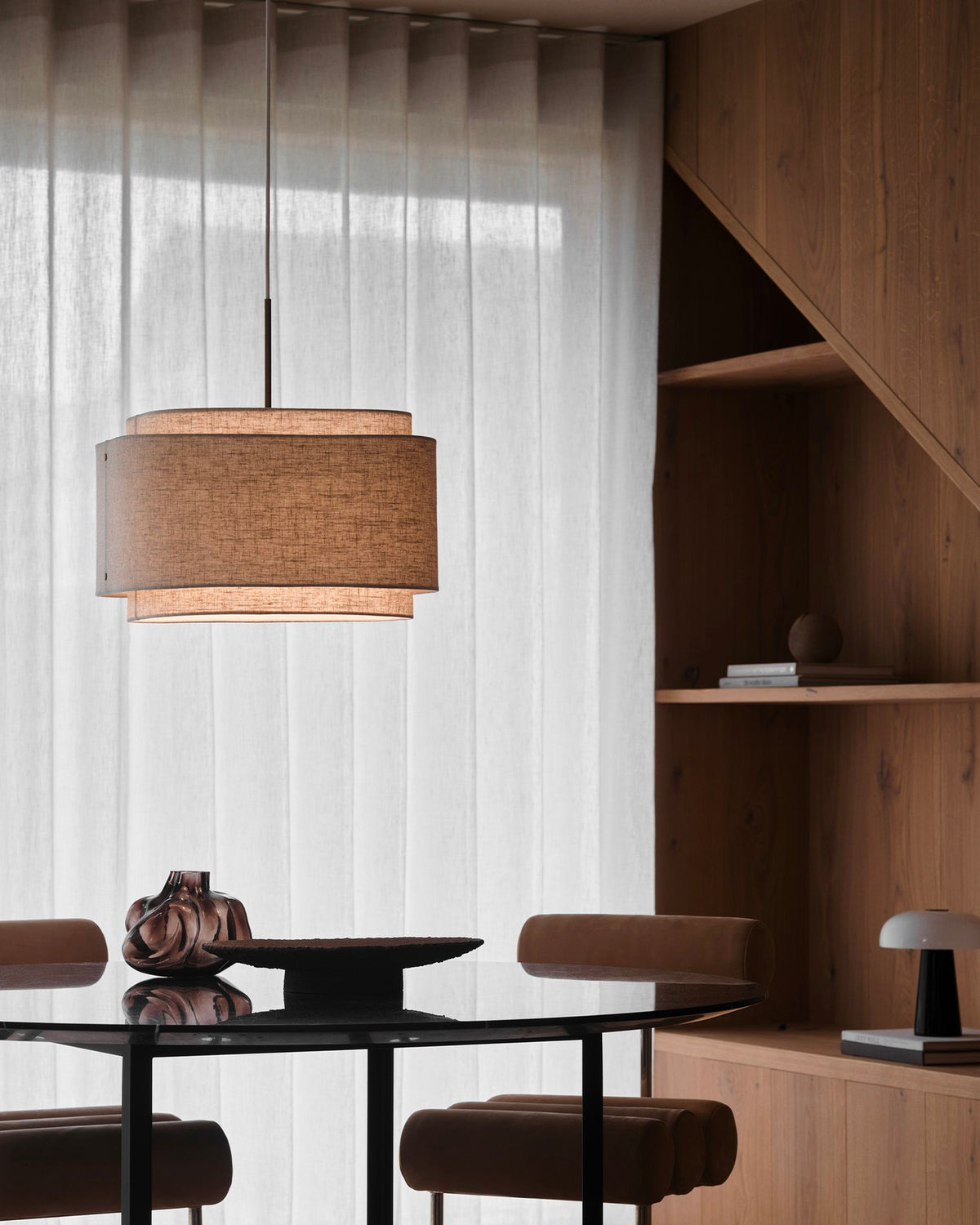 Lampada a sospensione in lino e ottone Takai