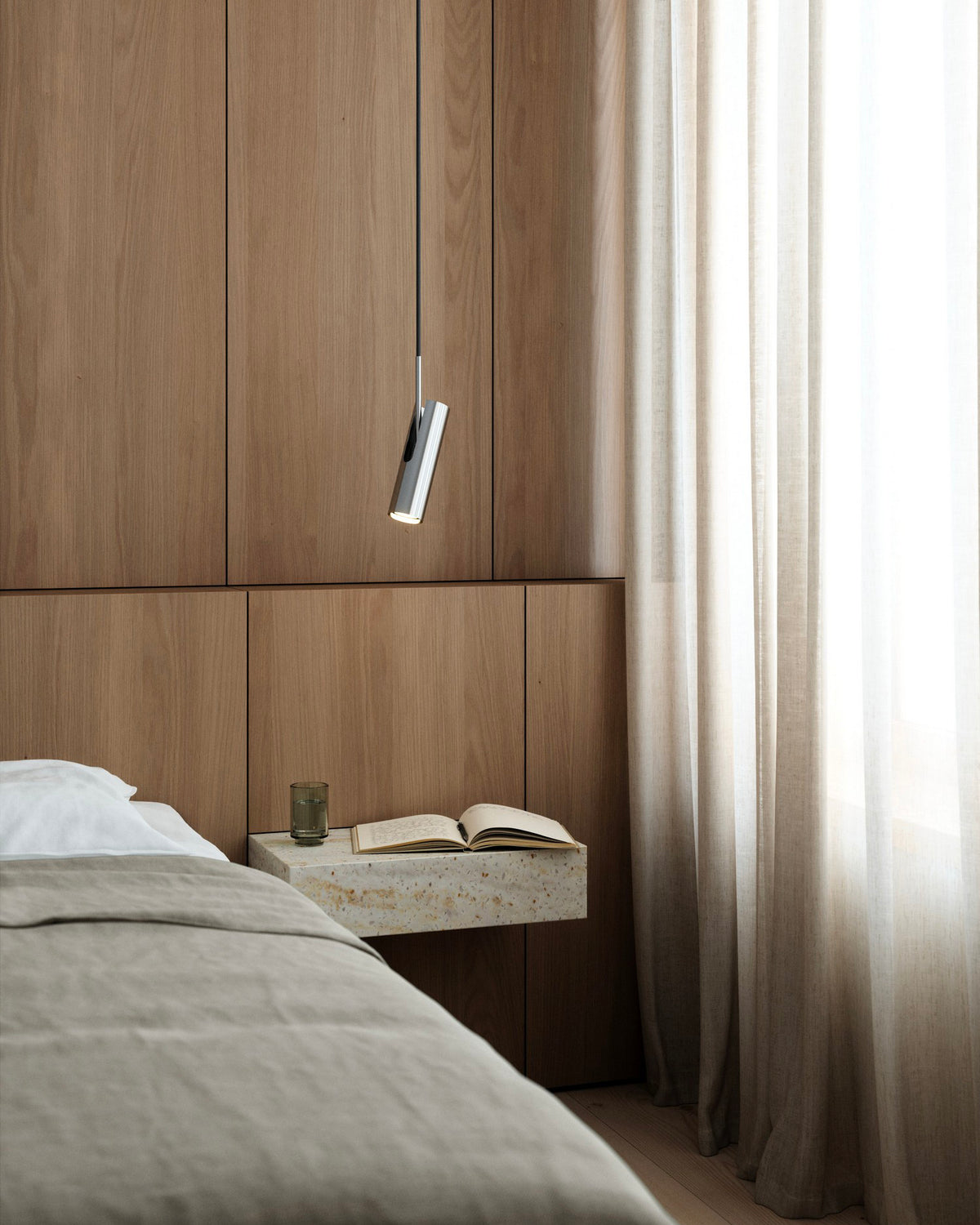 Lampada a sospensione orientabile in metallo MIB 6