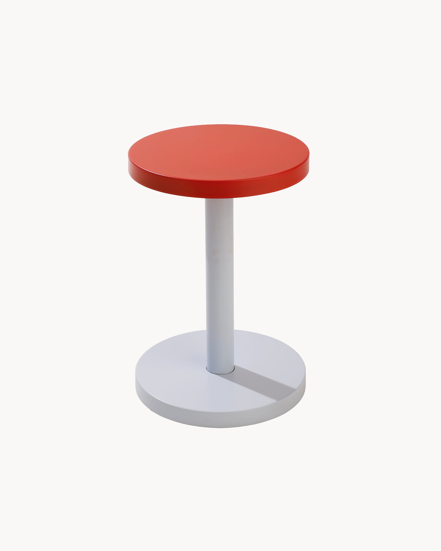 Tavolino rotondo in metallo Trisse