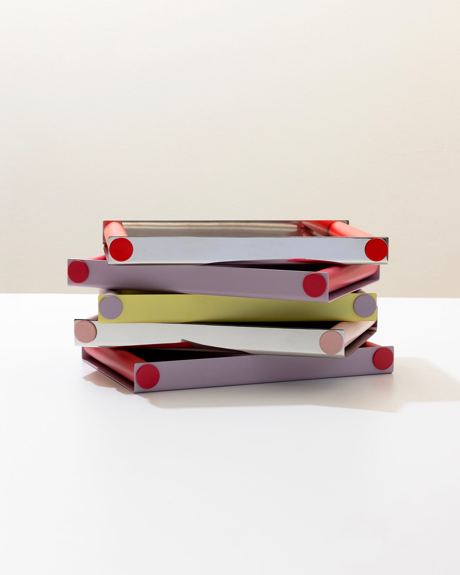 Vassoio decorativo in metallo Ray