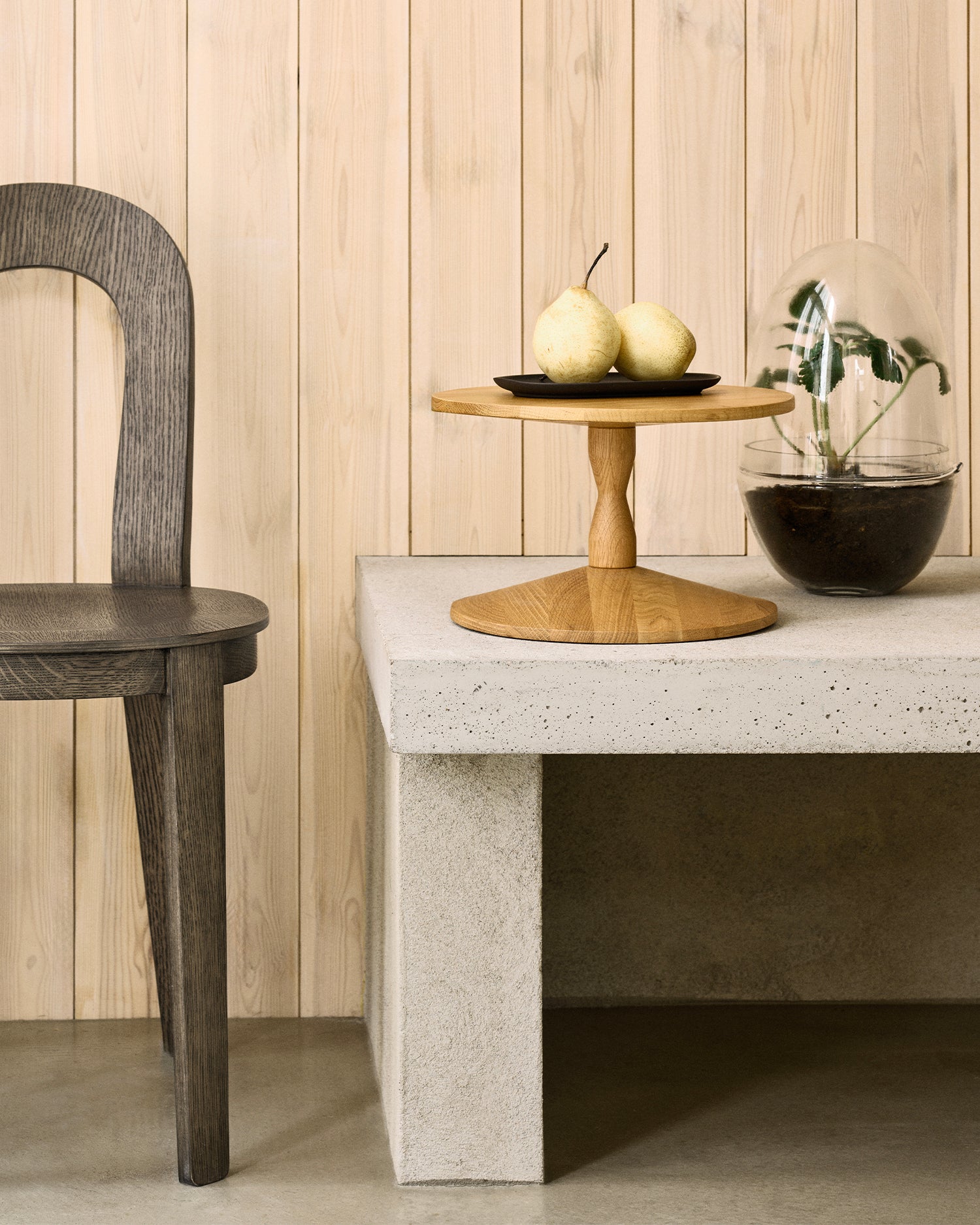 Tavolino in legno di rovere Pedestal, naturale
