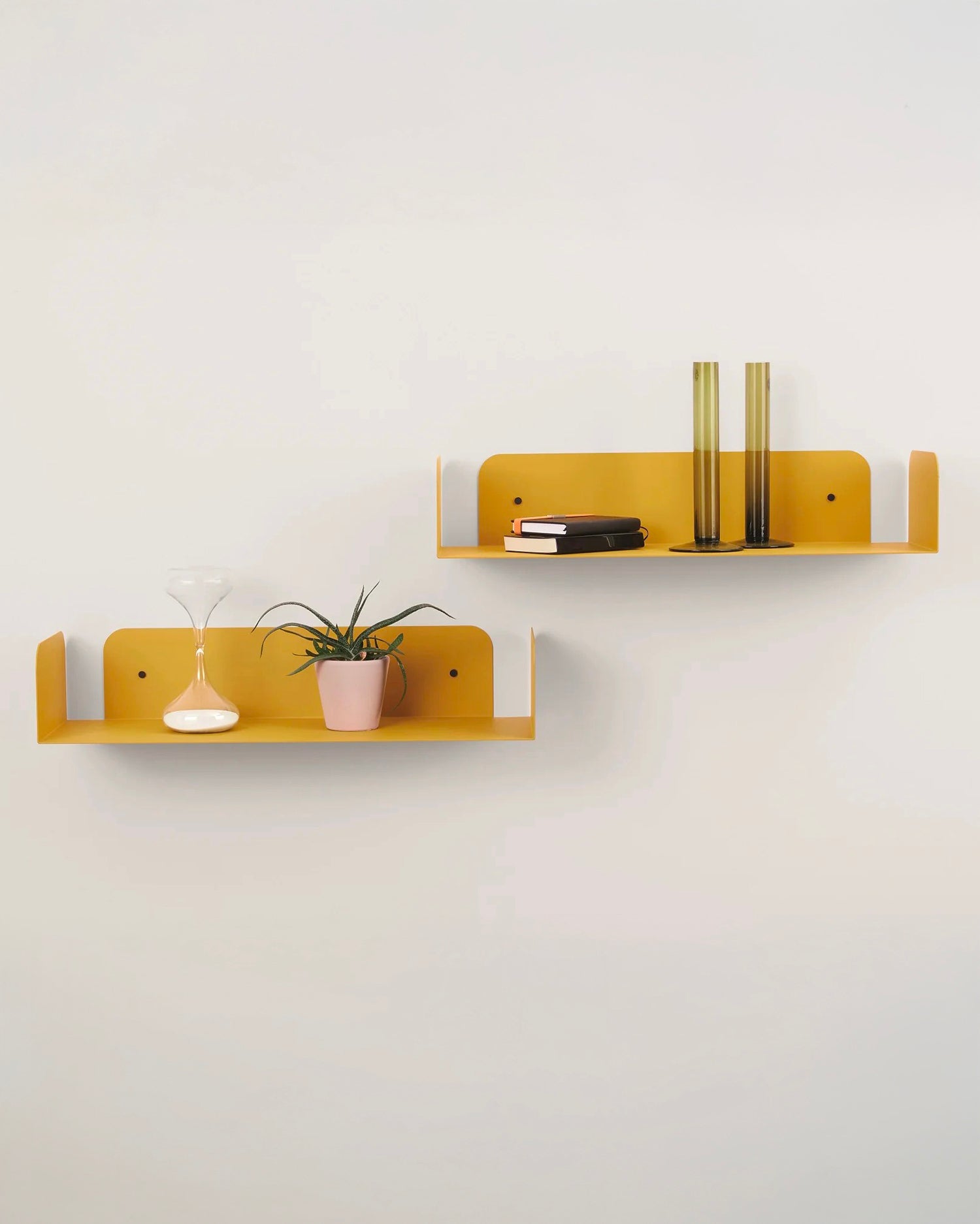 Mensola da parete in metallo Smarty, 13 colori disponibili