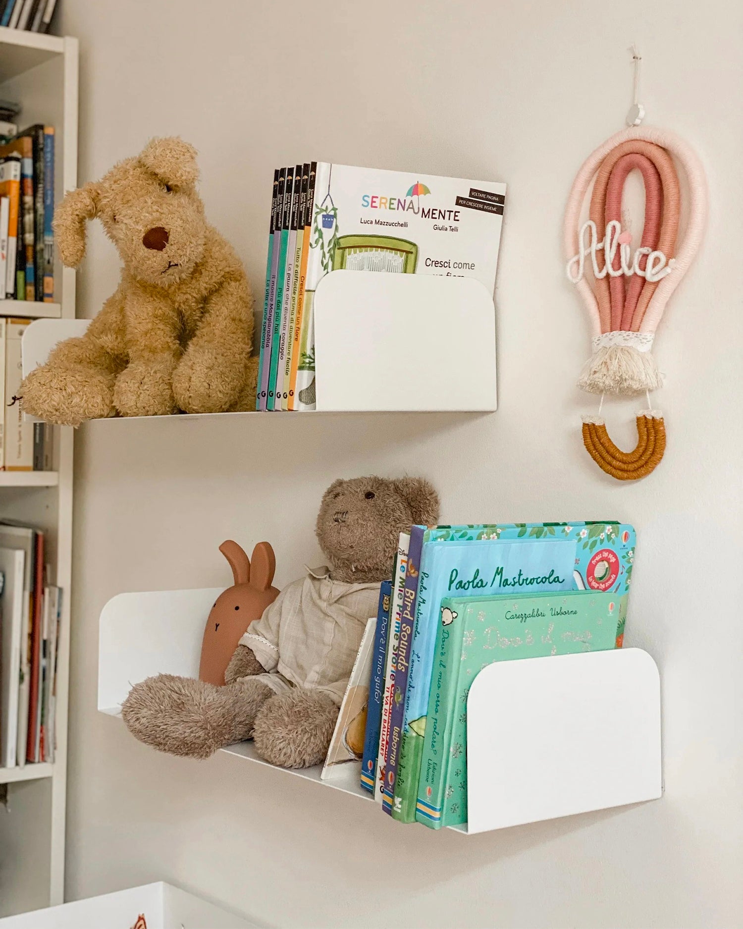 Mensola da parete in metallo Smarty, 13 colori disponibili