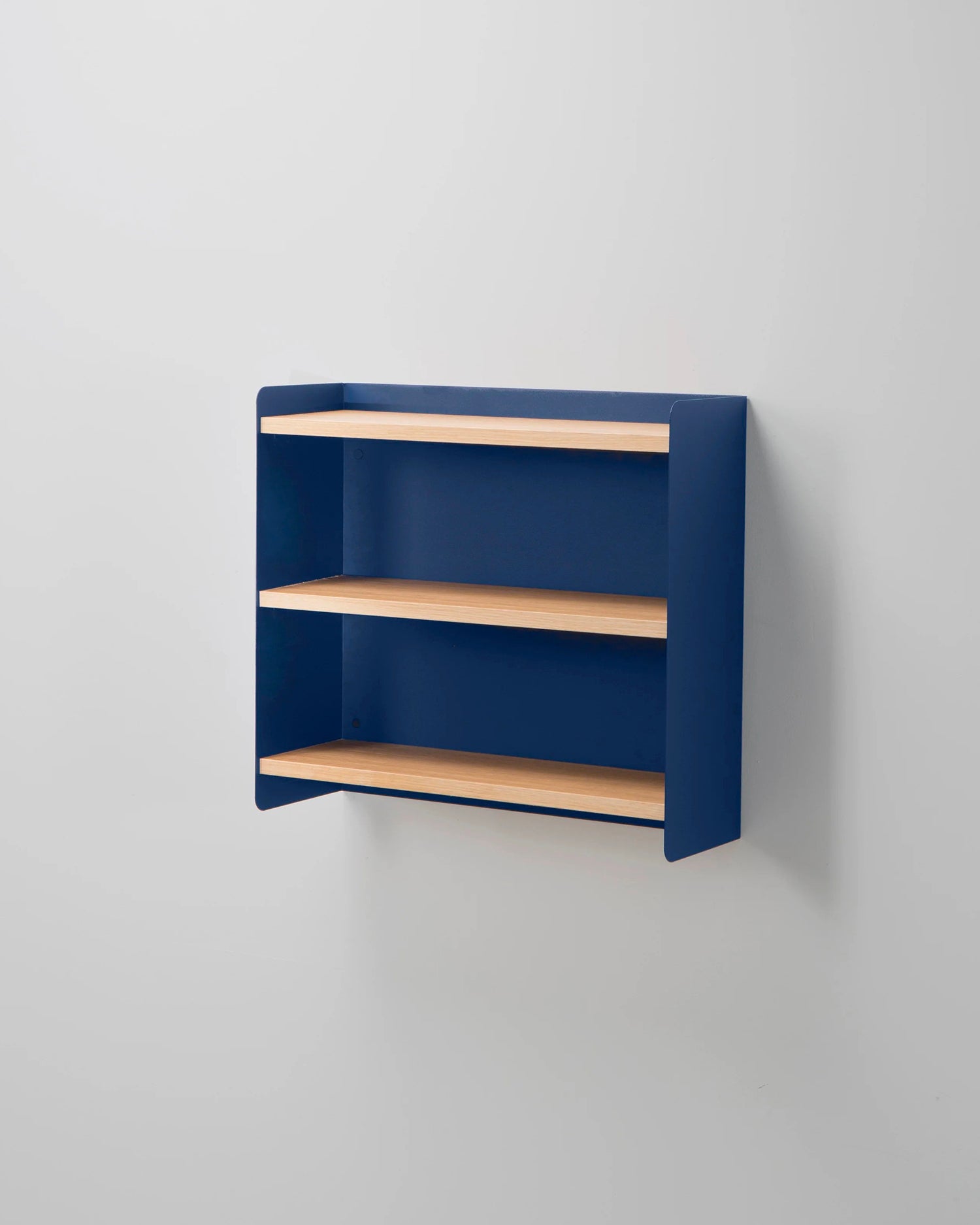 Scaffale da parete in metallo e rovere Giuly