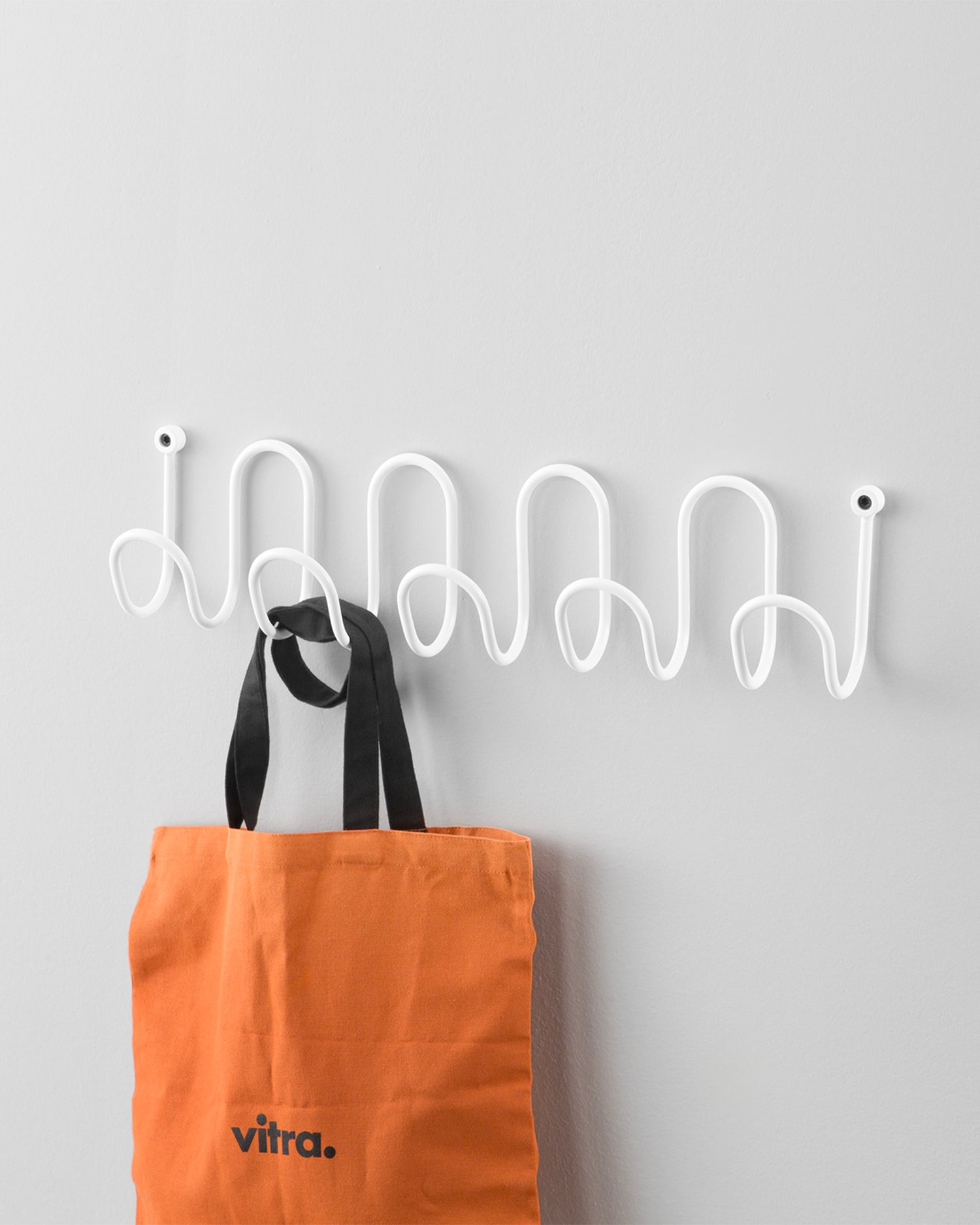 Appendiabiti da parete in metallo Molly