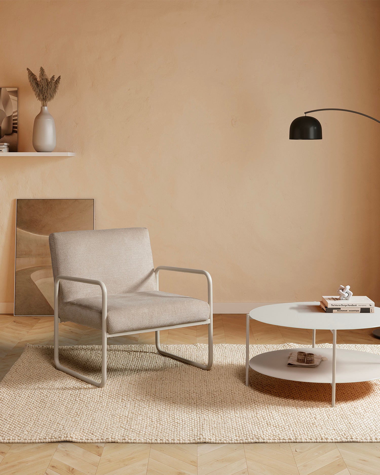 Poltrona imbottita in ciniglia Vince crema Essential Design