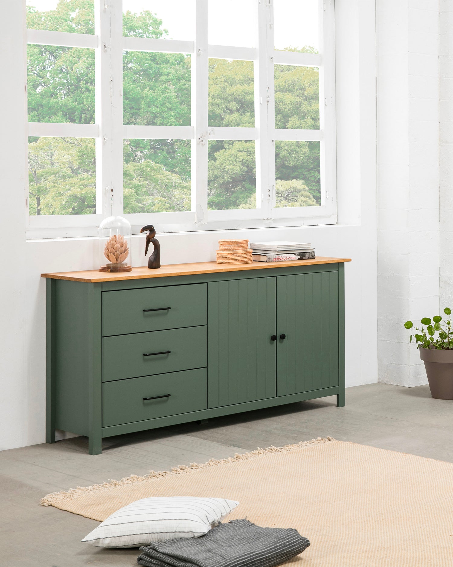 Credenza in legno di pino Miranda