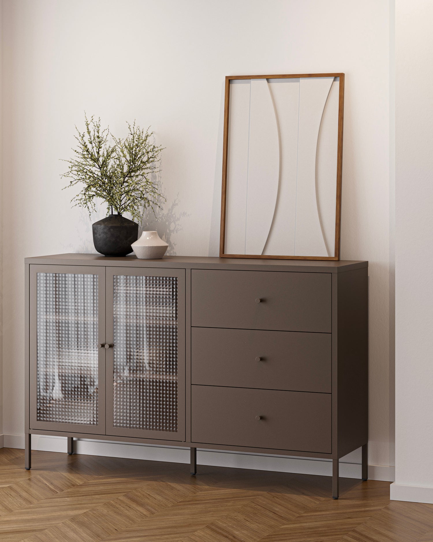 Credenza in metallo e vetro Layna