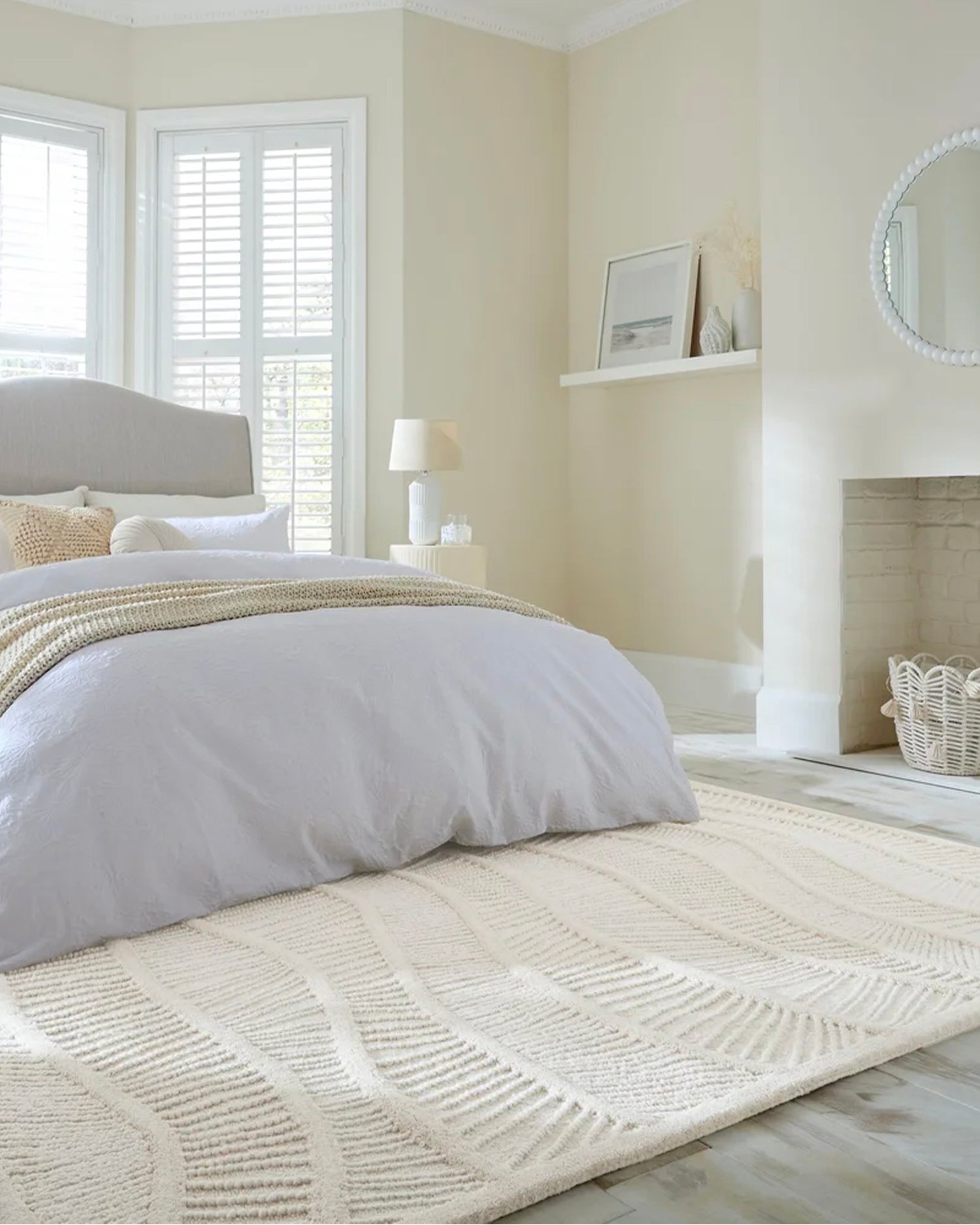 Tappeto fatto a mano in lana Sculptured Wave