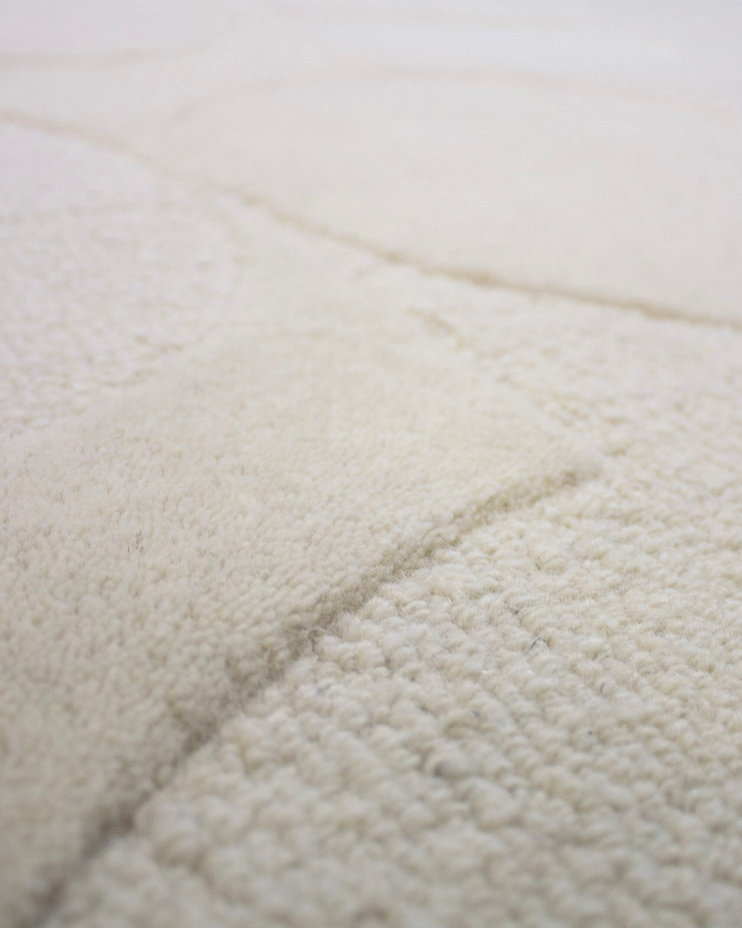 Tappeto geometrico in lana Gigi