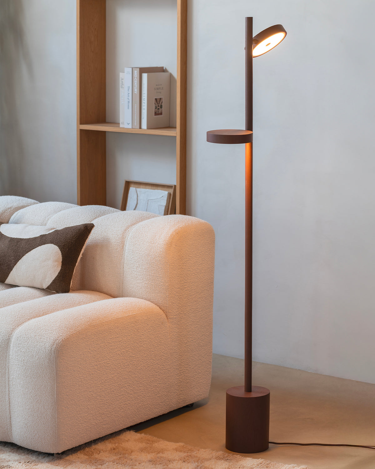 Lampada da terra a 2 luci in legno di frassino Okinawa