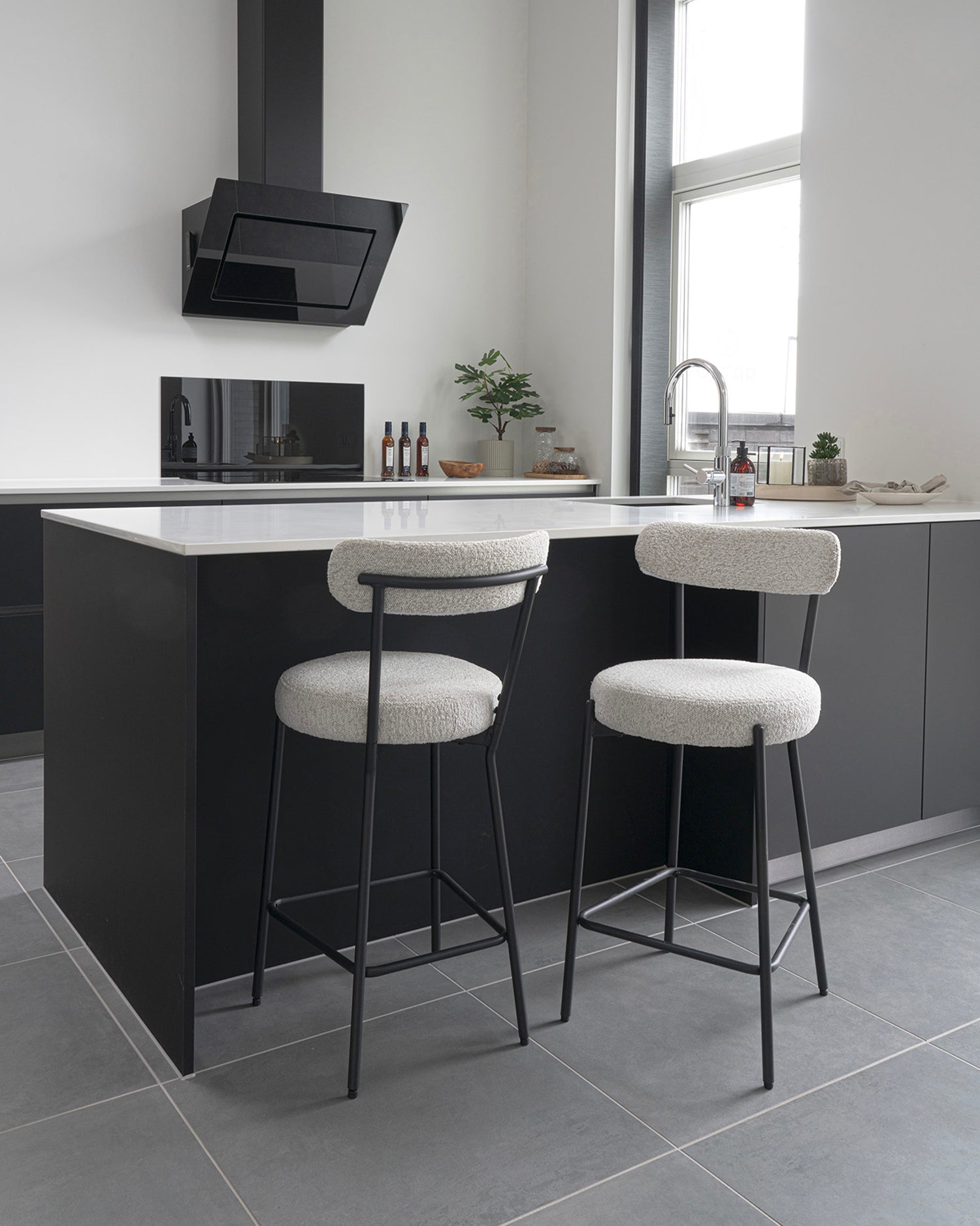 Set 2 sgabelli da cucina in bouclè Badalona