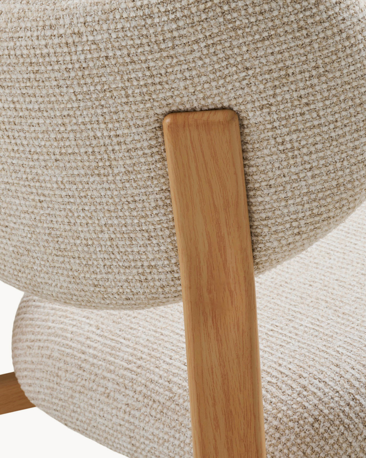 Set 2 sedie da pranzo imbottite con gambe effetto legno Savina