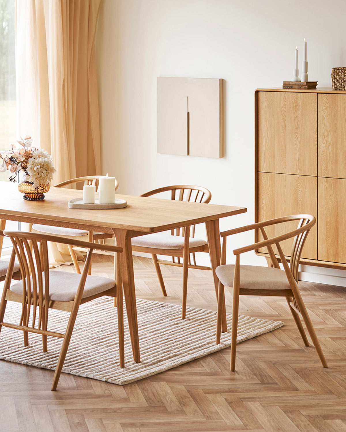 Set 2 sedie da pranzo in rovere con seduta in tessuto Agustin