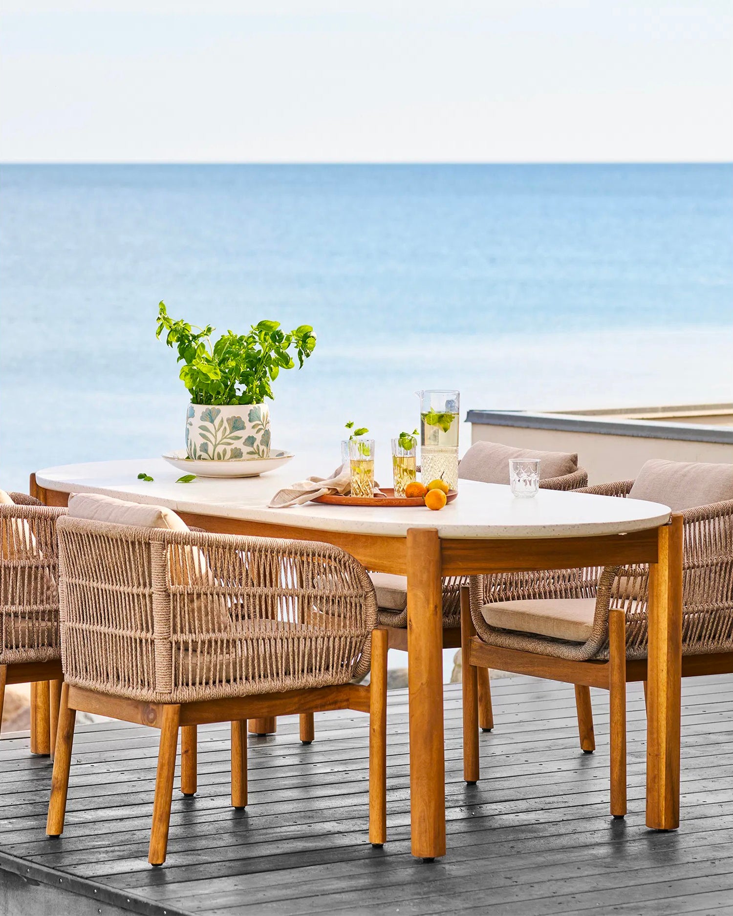 Sedia da esterno in acacia e corda intrecciata Colette