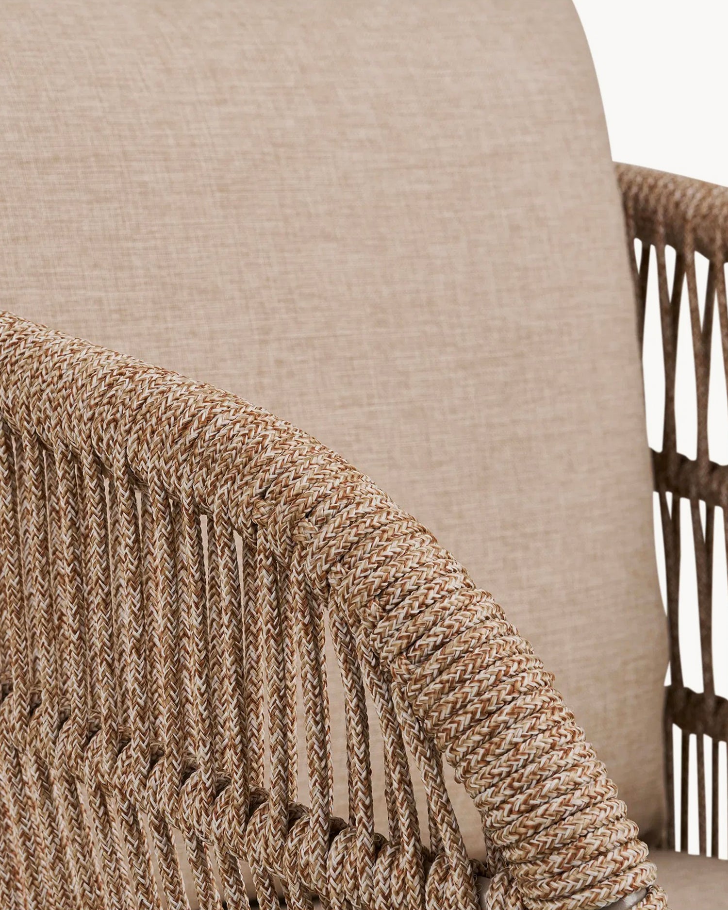 Sedia da esterno in acacia e corda intrecciata Colette