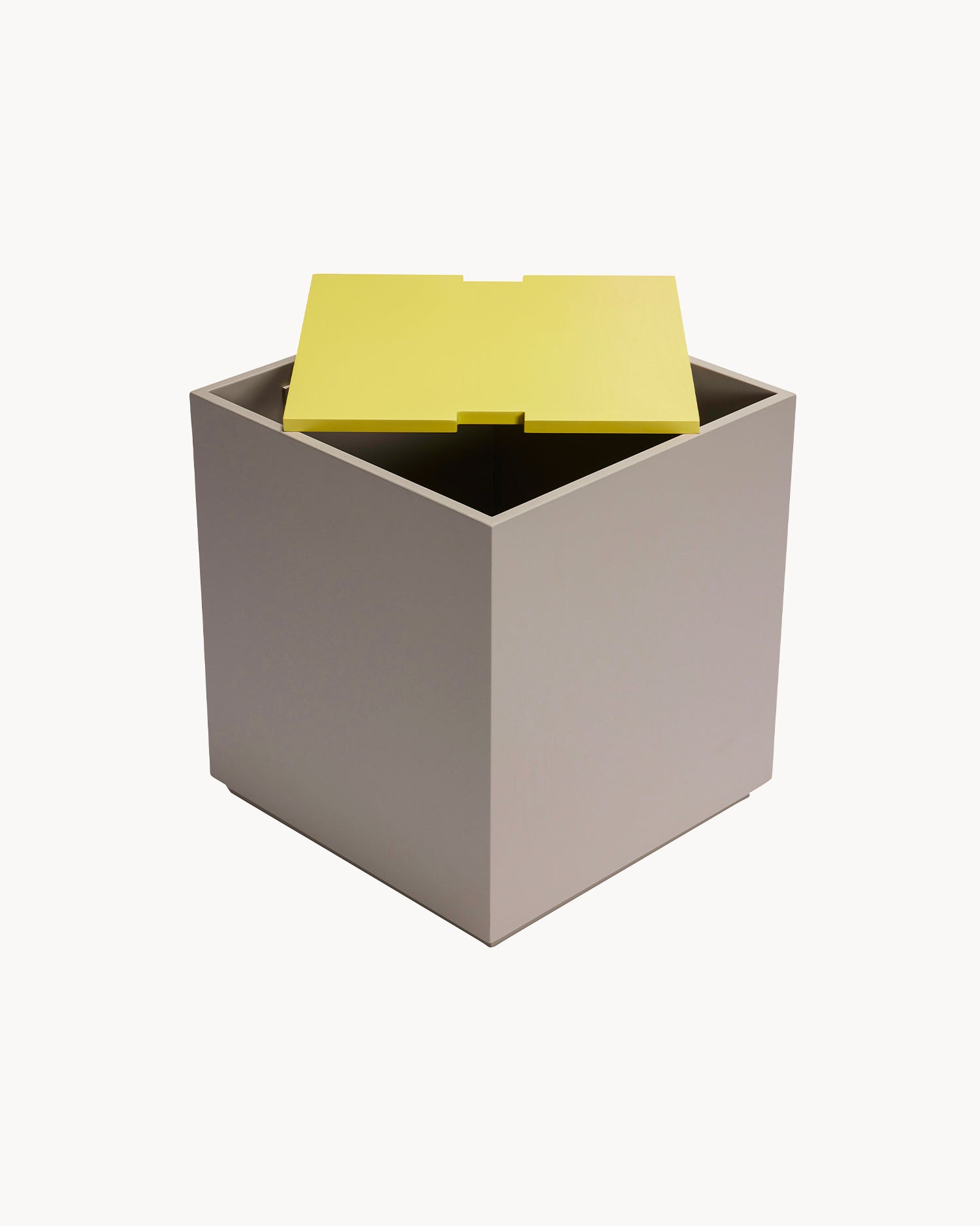Tavolino in legno con contenitore Vault, grigio e giallo