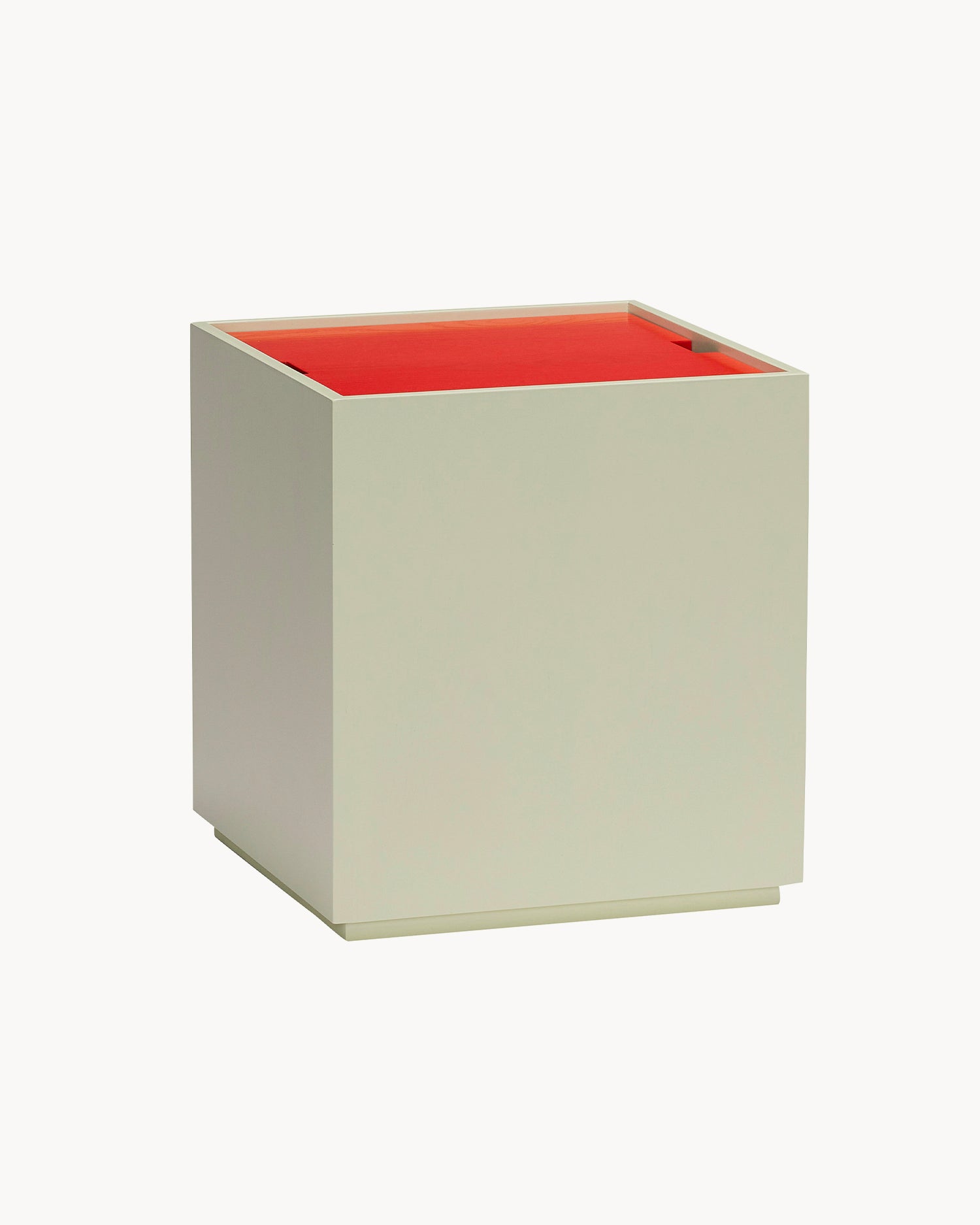 Tavolino in legno con contenitore Vault, verde chiaro e rosso
